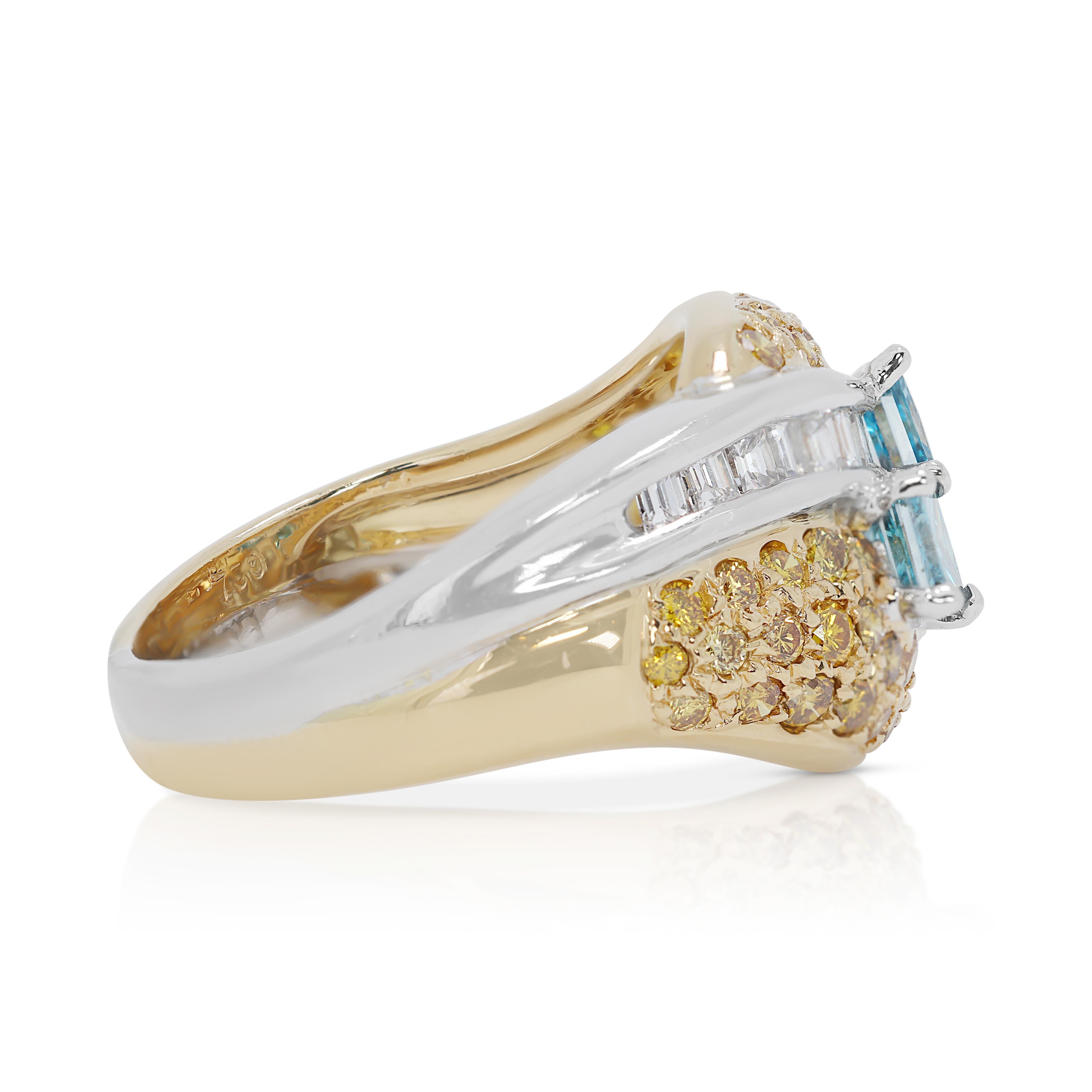 Schöner 1,67 Karat Diamanten Cluster-Ring aus 18 Karat zweifarbigem Gold mit Diamanten  Damen im Angebot