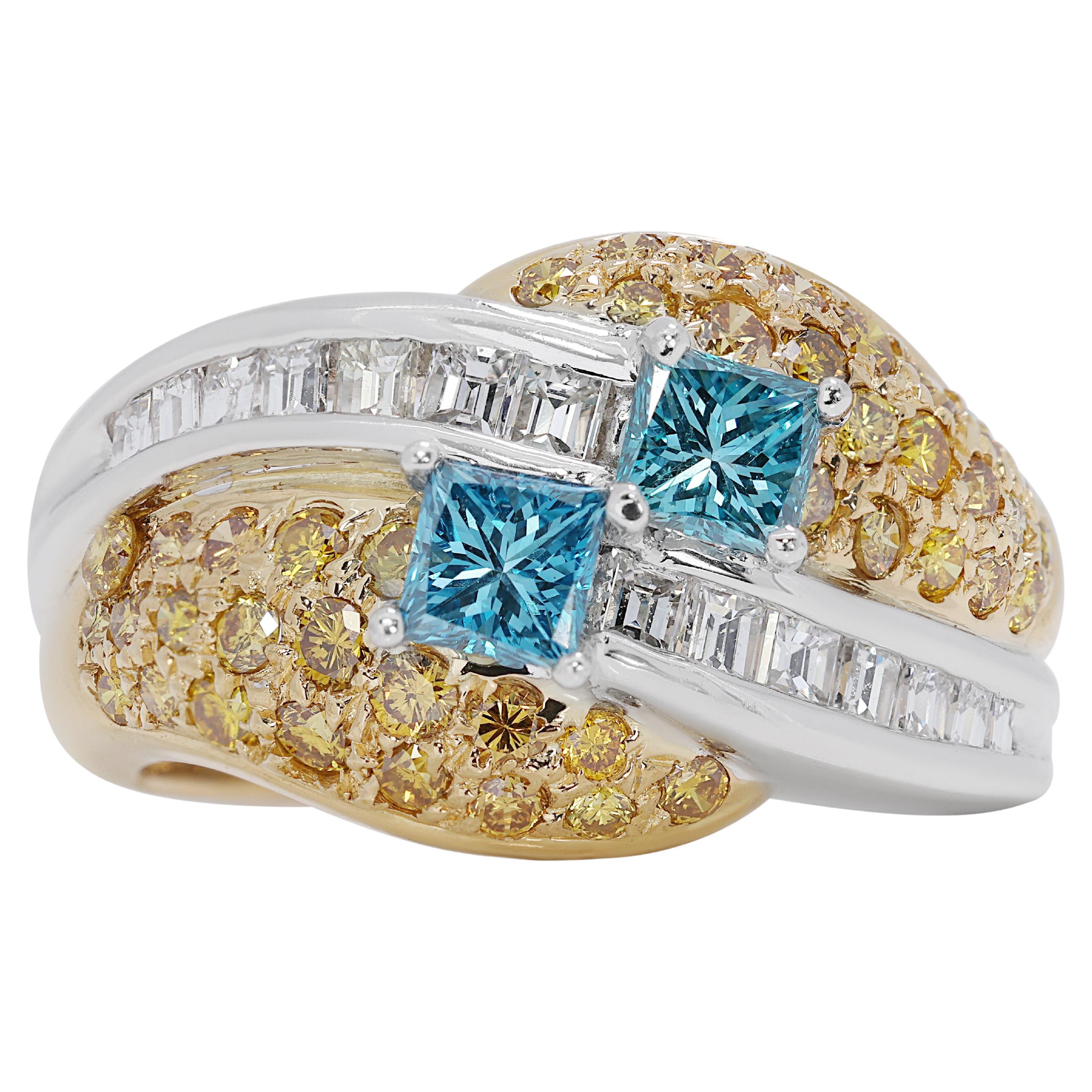 Beautiful 1.67ct Diamonds Cluster Ring in 18K Two-toned Gold  For Sale