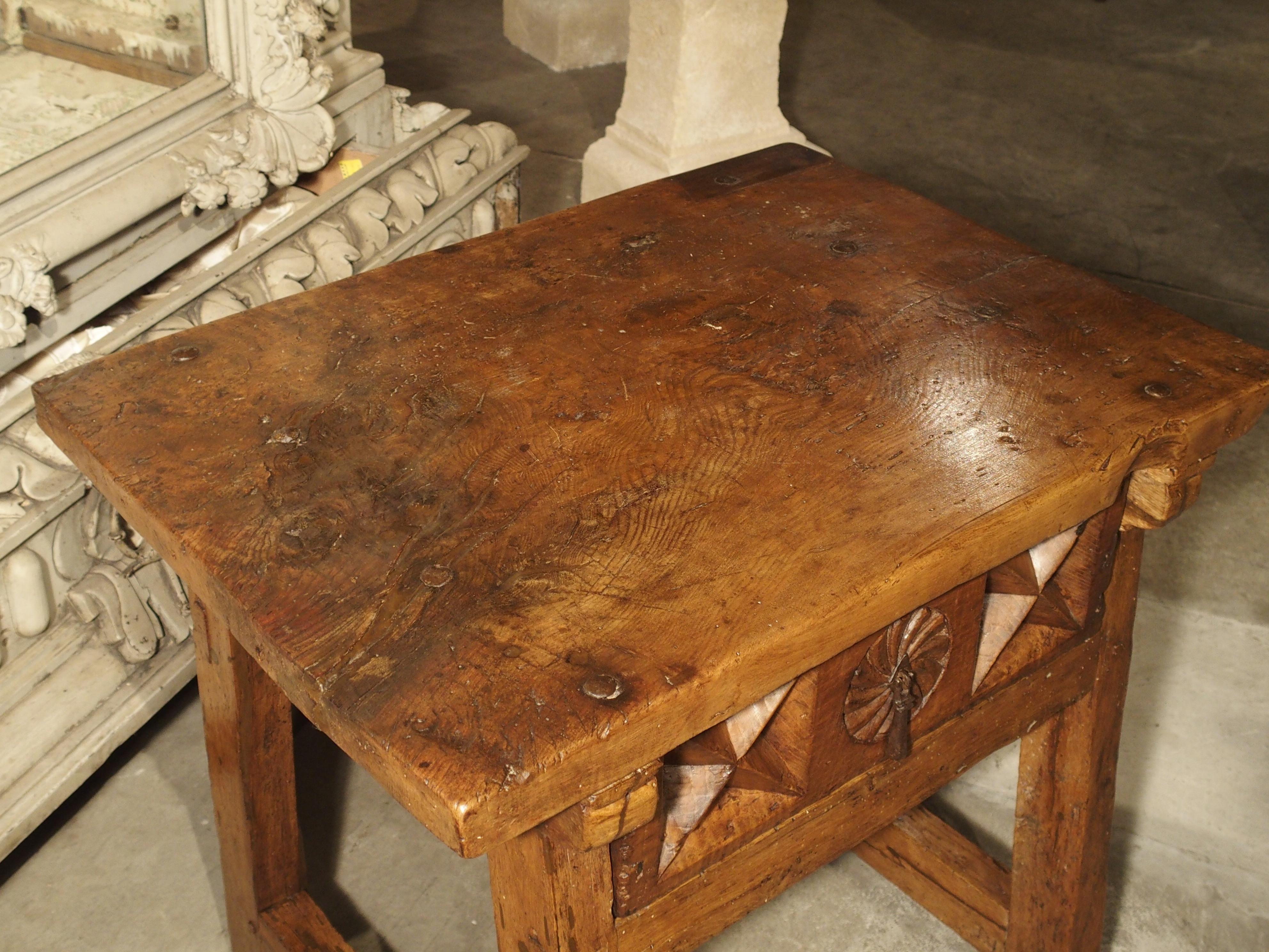 Beautiful 17th Century Walnut Side Table from Spain 7