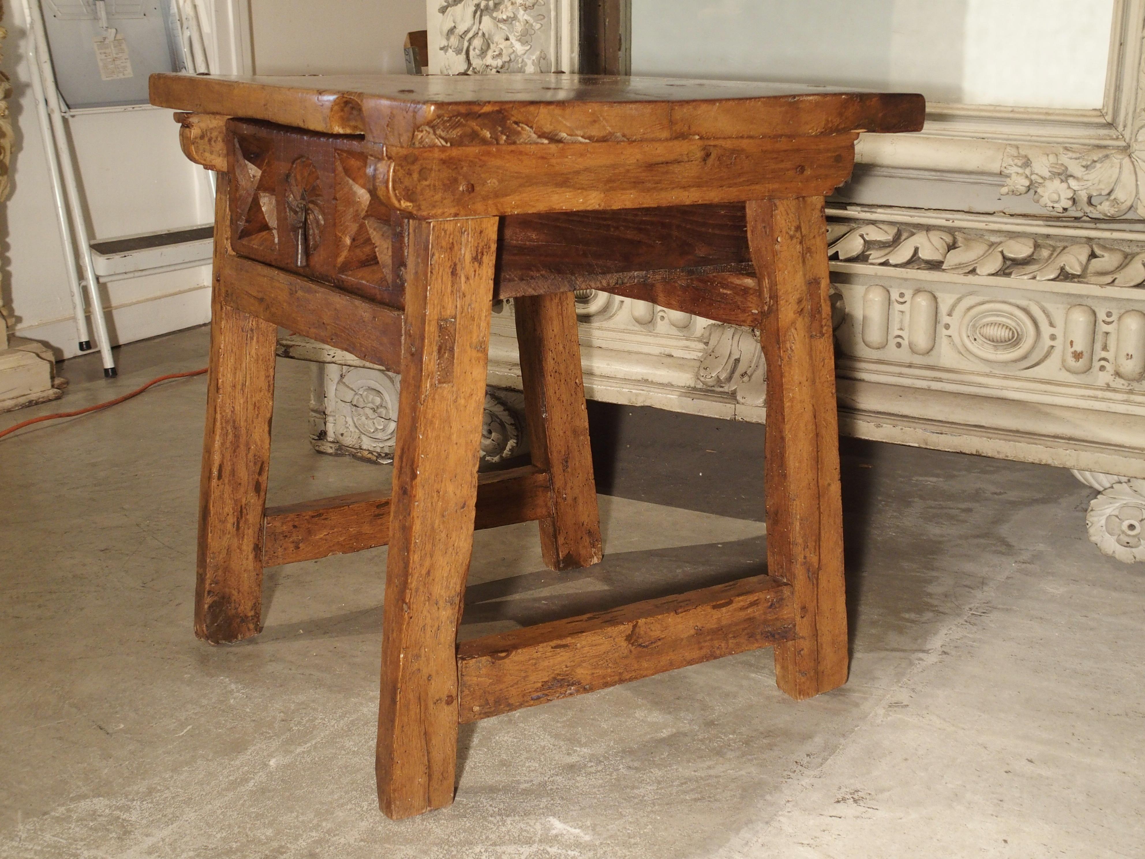 Beautiful 17th Century Walnut Side Table from Spain 3