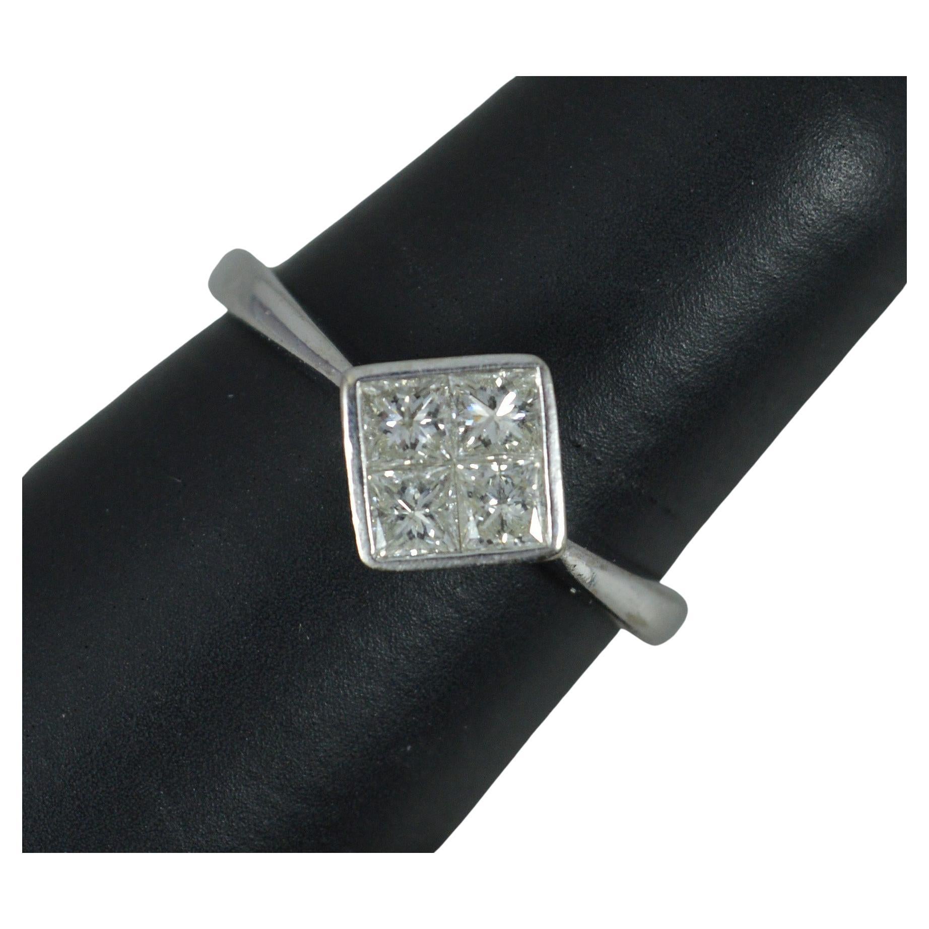 Beautiful 18 Carat White Gold 0.5ct Diamond Quatrefoil Cluster Ring For Sale