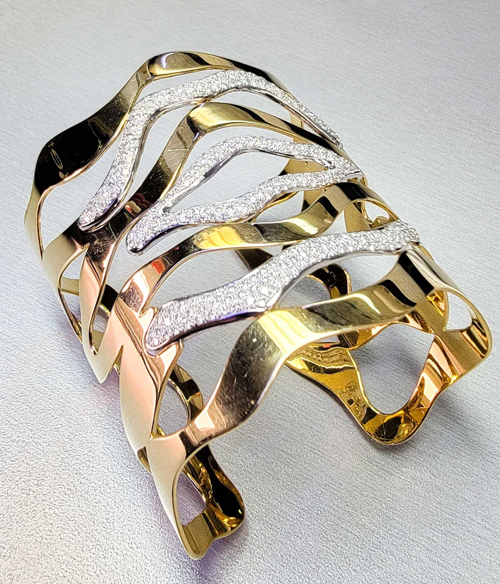 Round Cut Sophia D Yellow Gold Bangles with 3 Carats of Diamond For Sale