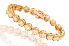 Beautiful 18 kt. Yellow Gold Tennis Bracelet With 5.75 ct. Natural Diamonds
