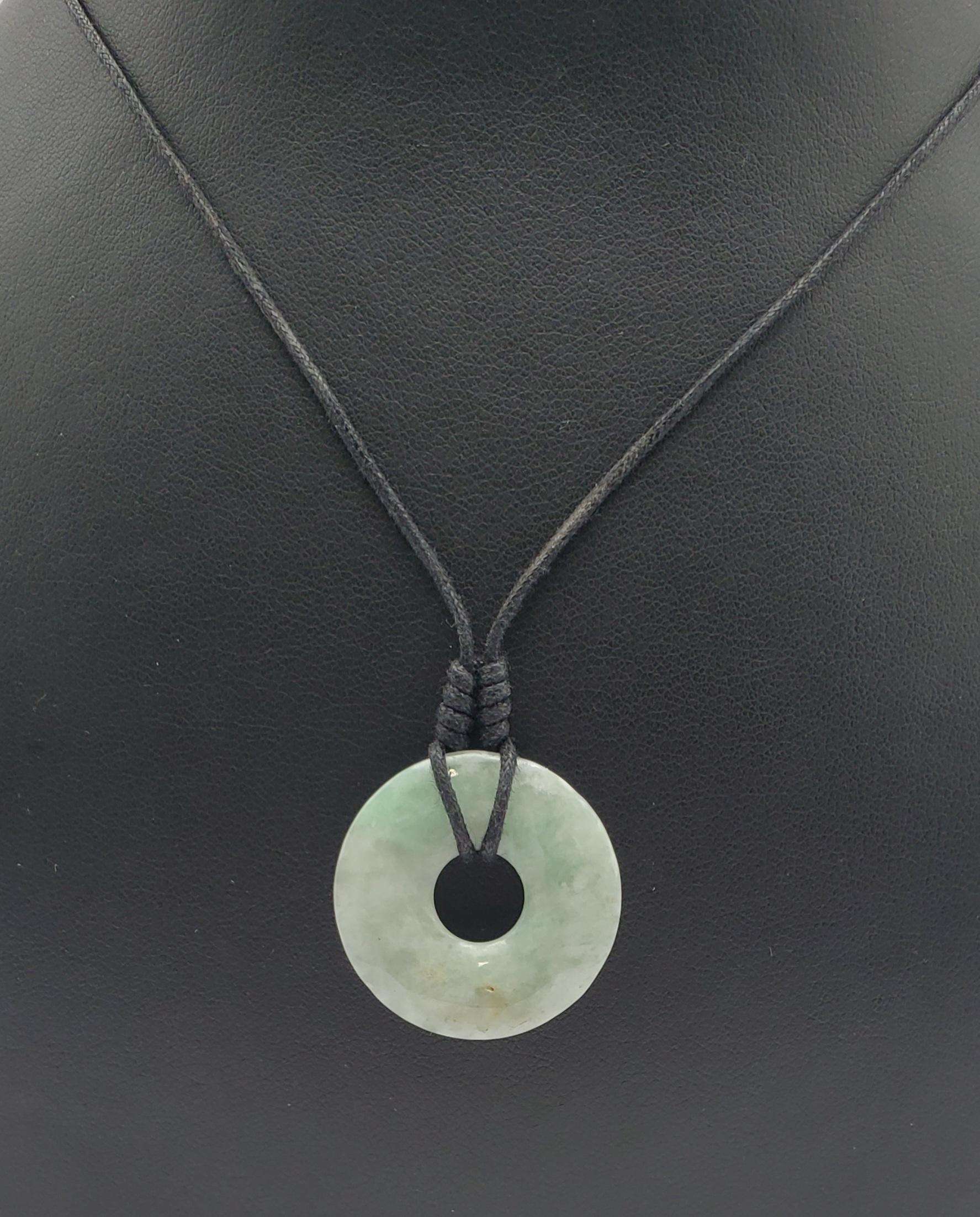 Cabochon Beautiful 18.83ct Jadeite Jade Donut Disc Peace Wheel Pendant Necklace For Sale