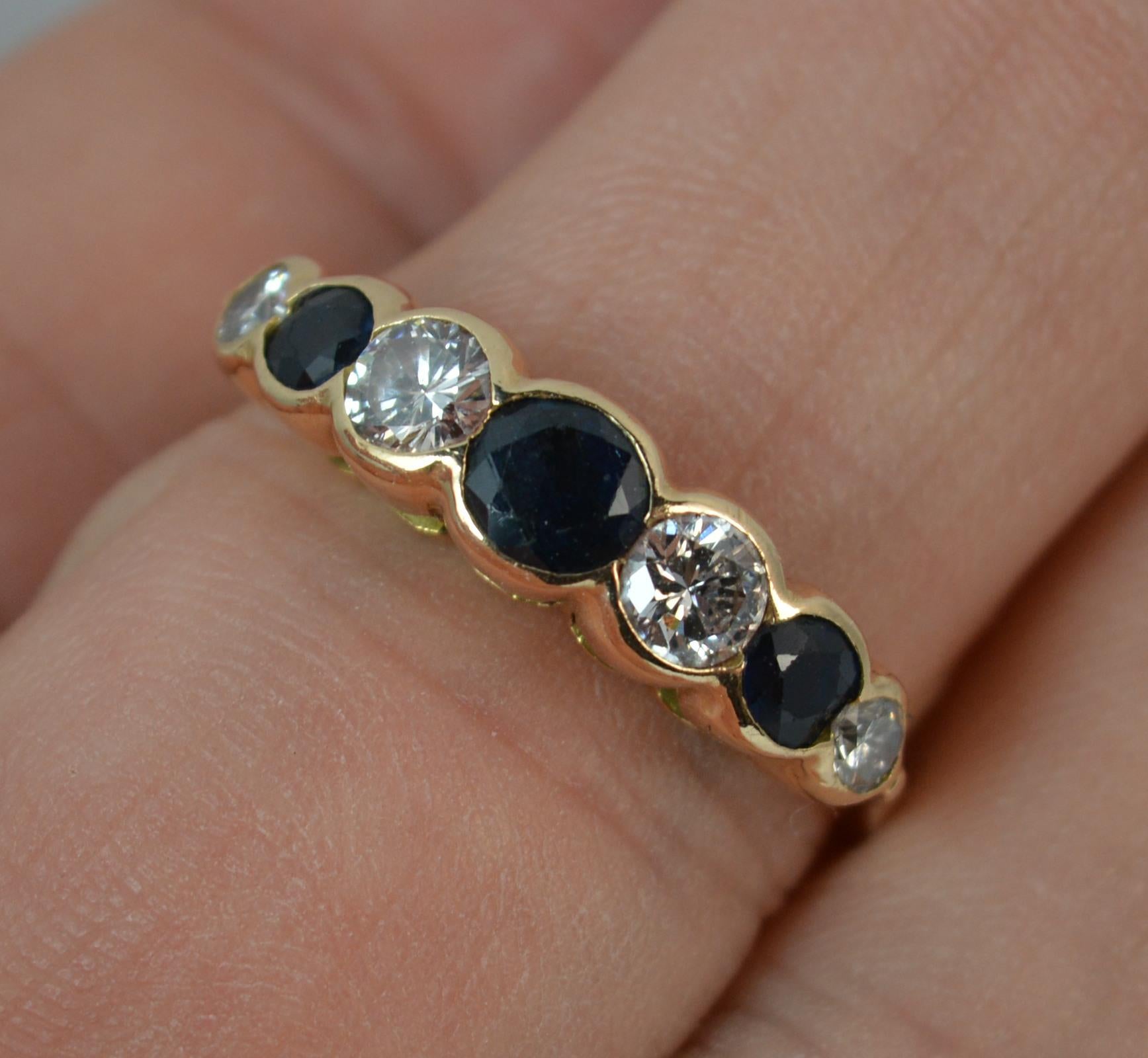 Beautiful 18 Carat Bubble Set Sapphire and Vs Diamond Stack Ring In Good Condition In St Helens, GB
