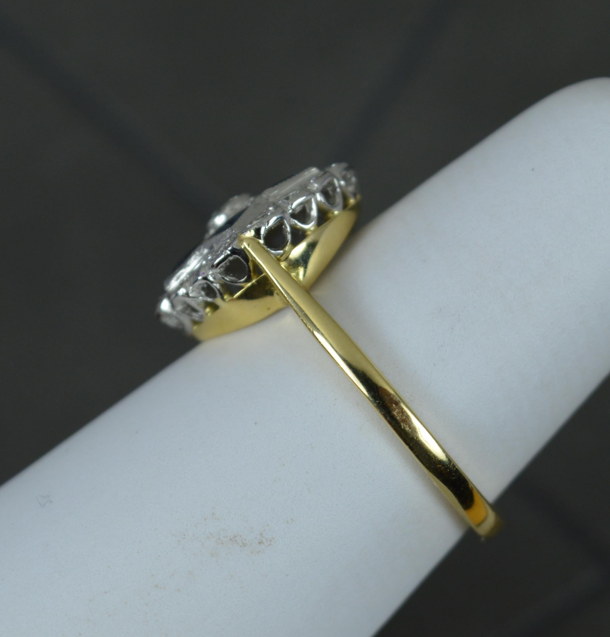 Schöner 18 Karat Gold Französischer Saphir und Diamant-Cluster-Paneel-Ring 4