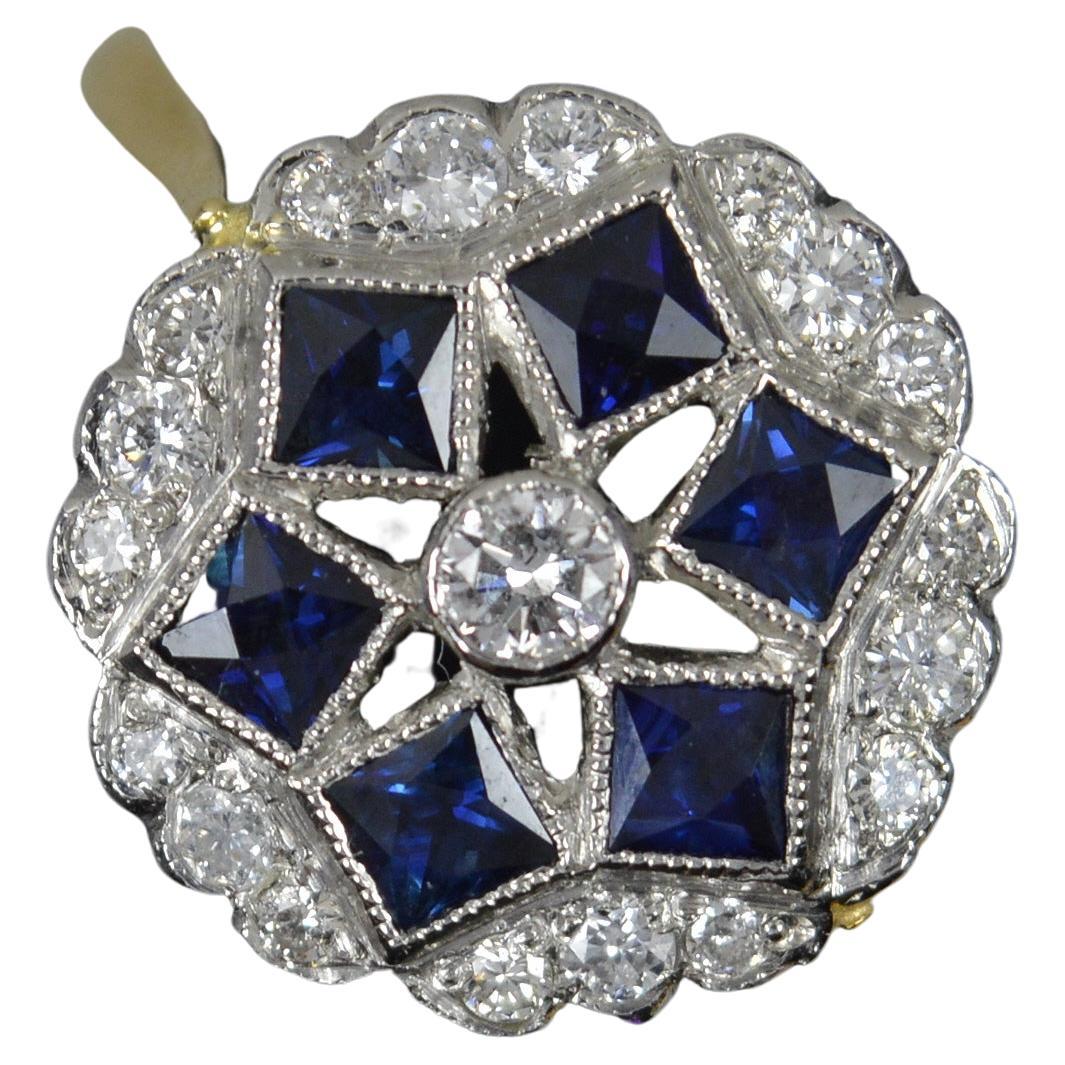 Beautiful 18ct Gold French Cut Sapphire and Diamond Cluster Panel Ring For Sale