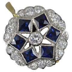 Beautiful 18ct Gold French Cut Sapphire and Diamond Cluster Panel Ring