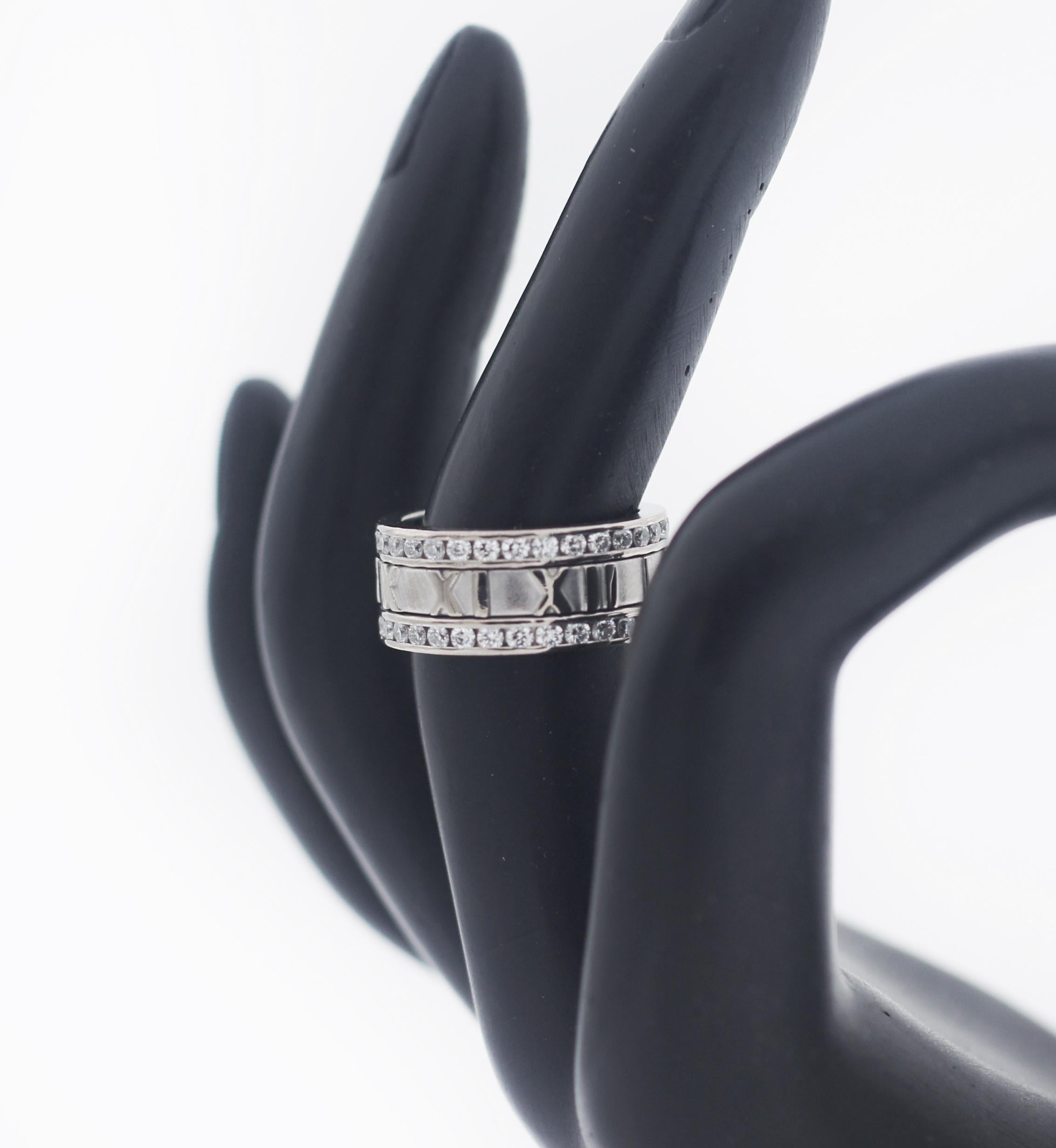 Taille ronde Bague Atlas en diamants 18 carats Tiffany & Co., années 2000 en vente