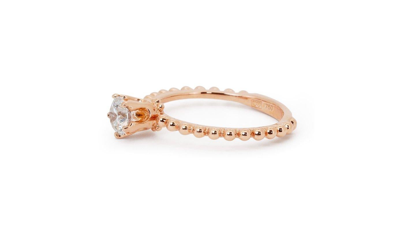 Beautiful 18k Rose Gold Solitaire Ring with 0.4ct Natural Diamond GIACertificate For Sale 3