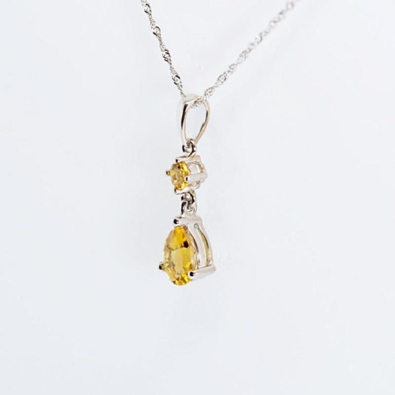 Beautiful 18K White Gold Citrine Necklace with 0.50 Ct Natural Citrine In New Condition For Sale In רמת גן, IL