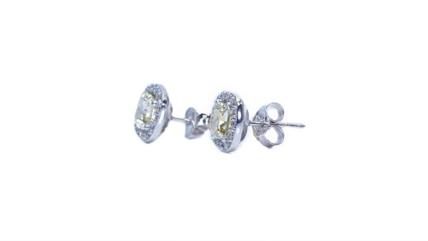 Women's Beautiful 18k White Gold Halo Earrings with 2.96 Ct Natural Diamonds, GIA Cert