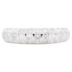 Bellissimo anello a fascia in oro bianco 18 ct. con 0,50 carati di diamanti naturali