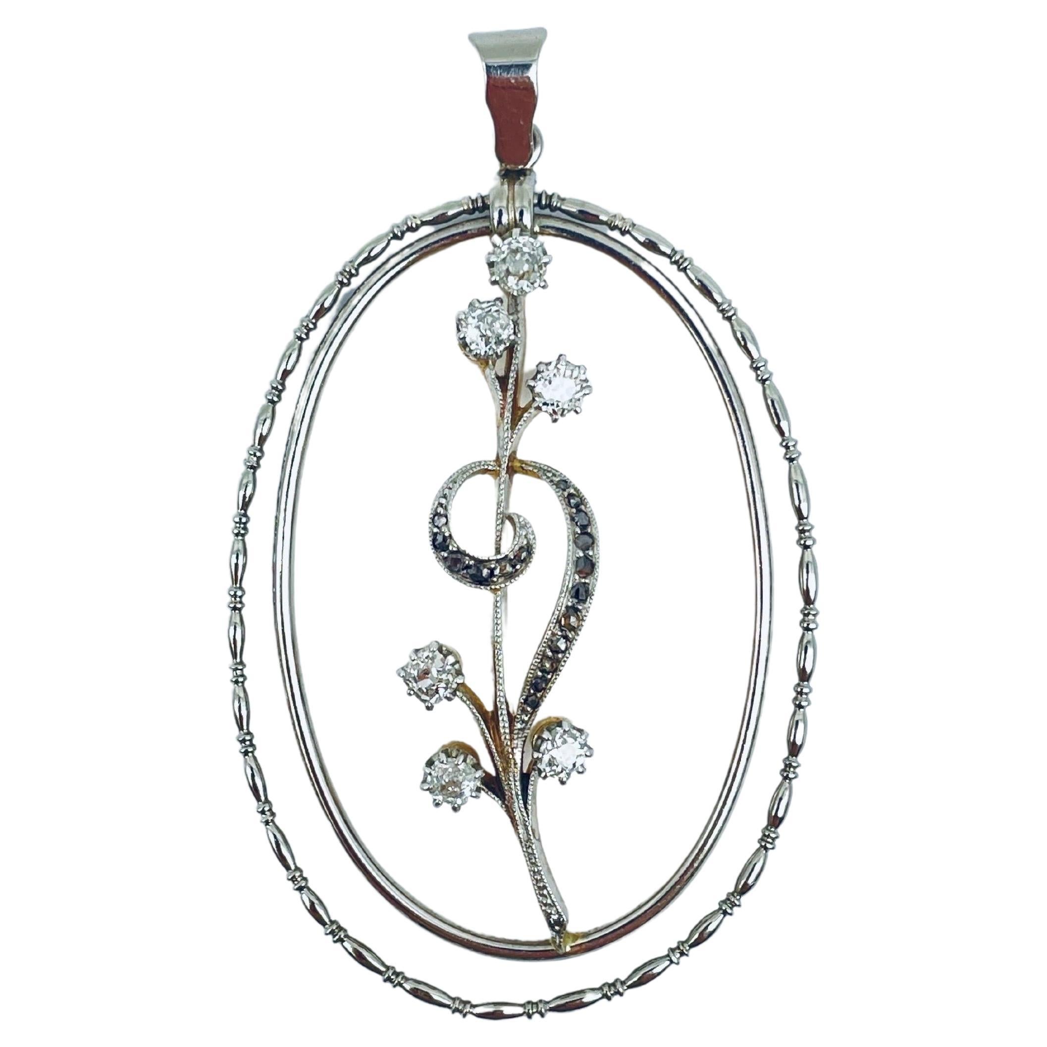 Art Deco Beautiful flower pendant with diamonds 0.6 Carat Brilliants For Sale