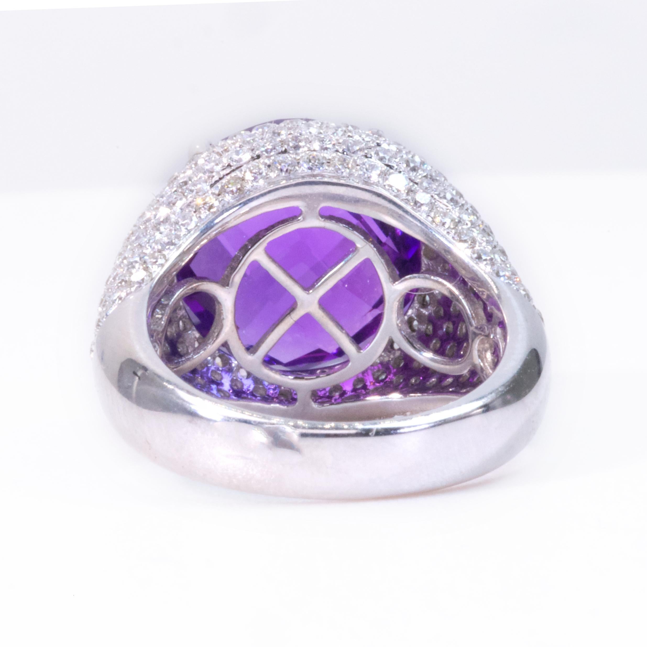 Beautiful 18k White Gold Ring 8.30 Ct Natural Amethyst and Diamonds, AIG Cert In New Condition In רמת גן, IL
