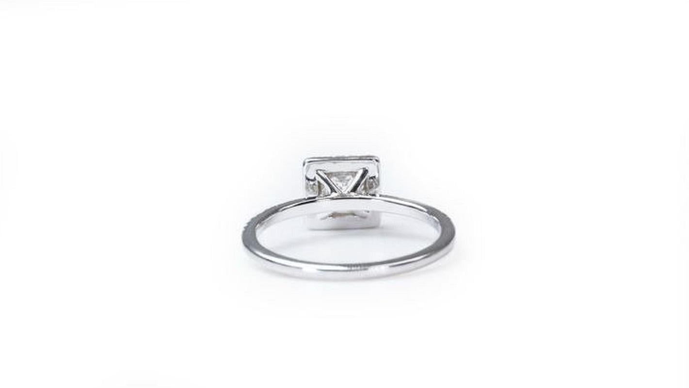 Beautiful 18K White Gold Ring with 1.02 ct Natural Diamond- IGI Certificate 3