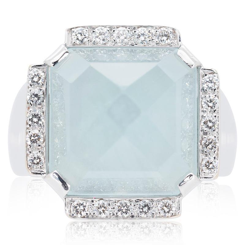 Beautiful 18K White Gold Ring with 10.20 Ct Natural Aquamarine & Diamond For Sale 1
