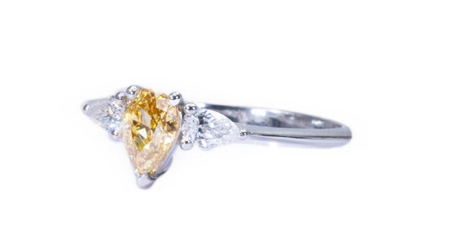 Beautiful 18k White Gold Three Stone Ring with 0.77 ct Natural Diamond- AIG cert 1