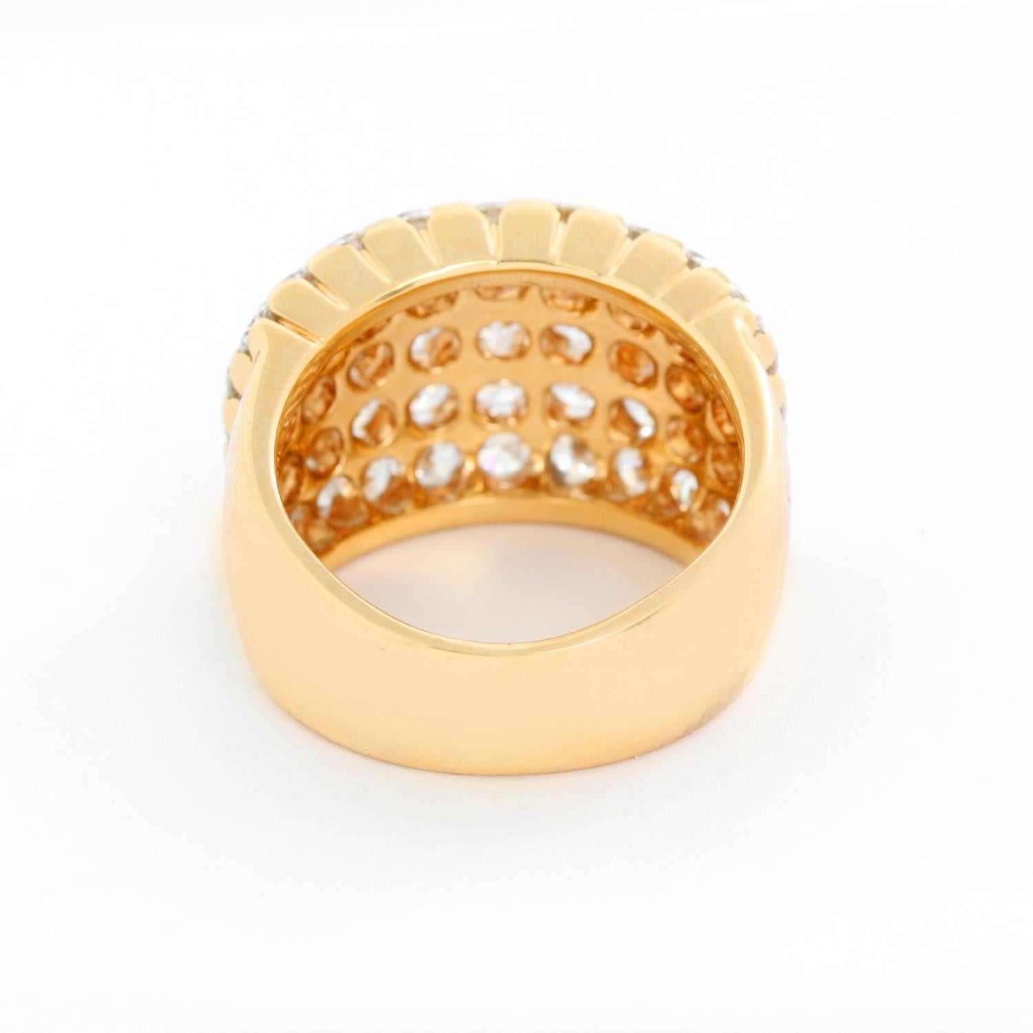 Round Cut Beautiful 18K Yellow Gold and Diamond Dome Ring Size 7 1/4 For Sale
