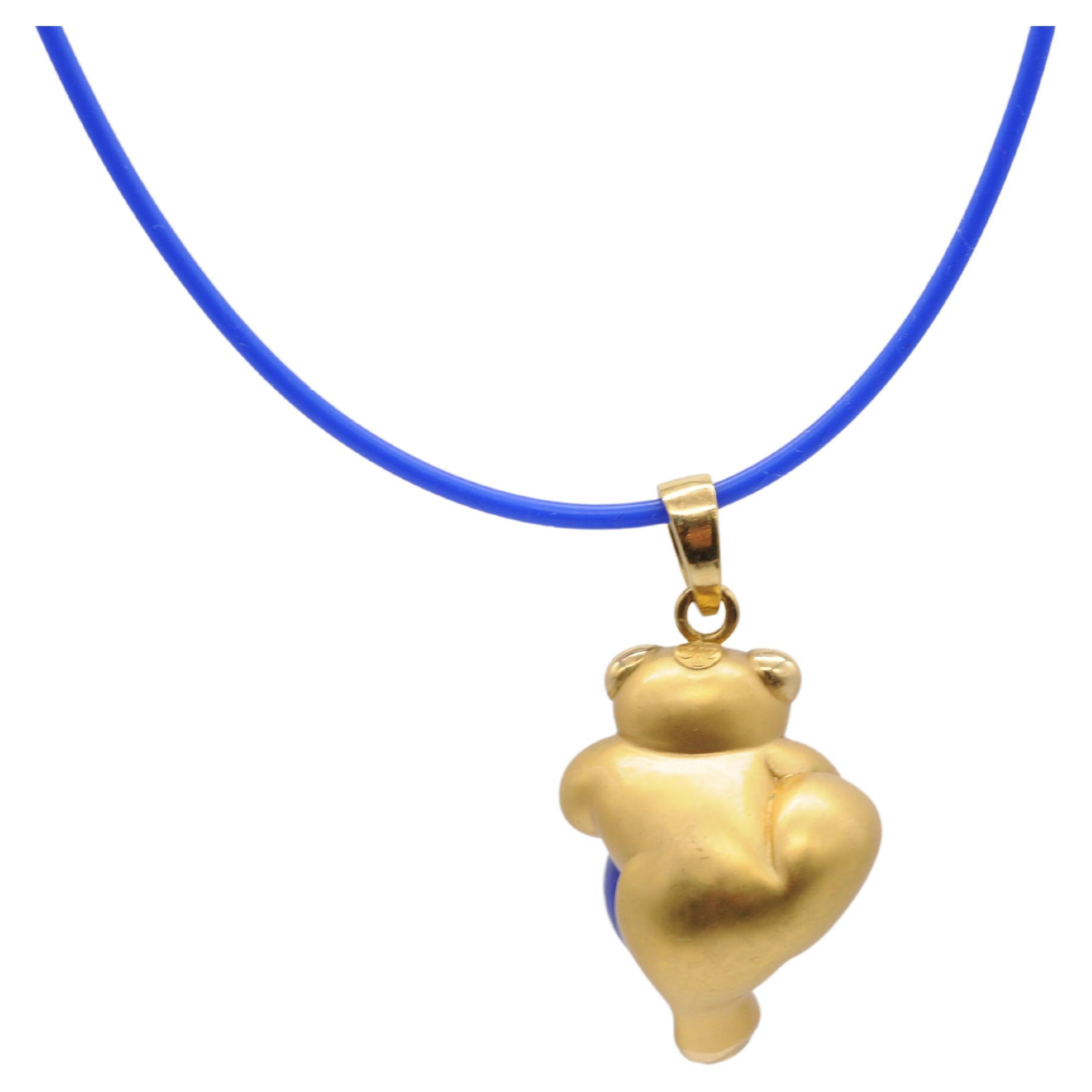 Women's or Men's Beautiful 18k yellow gold bear pendant with  lapis lazuli For Sale