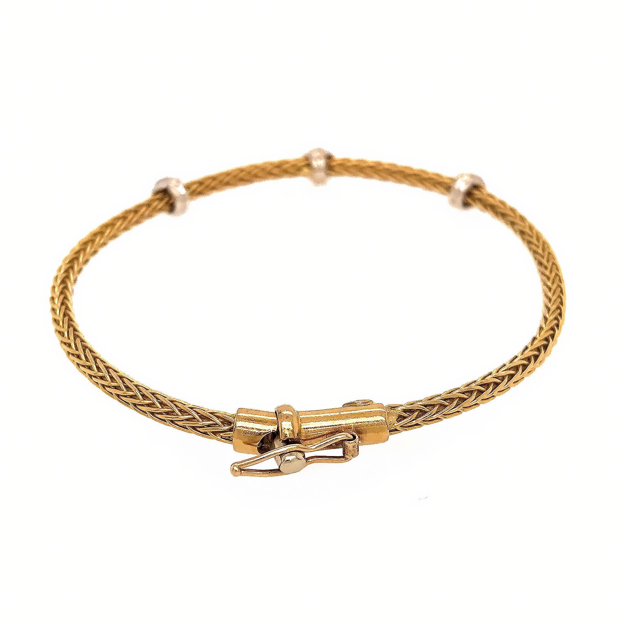 18k Yellow Gold
Diamond: 0.15 ct twd
Total Weight: 10.8 grams
Bracelet Length: 7 inches