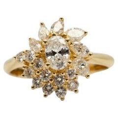 Beautiful 18k Yellow Gold Halo Ring with 1.15 Ct Natural Diamonds, IGI Cert