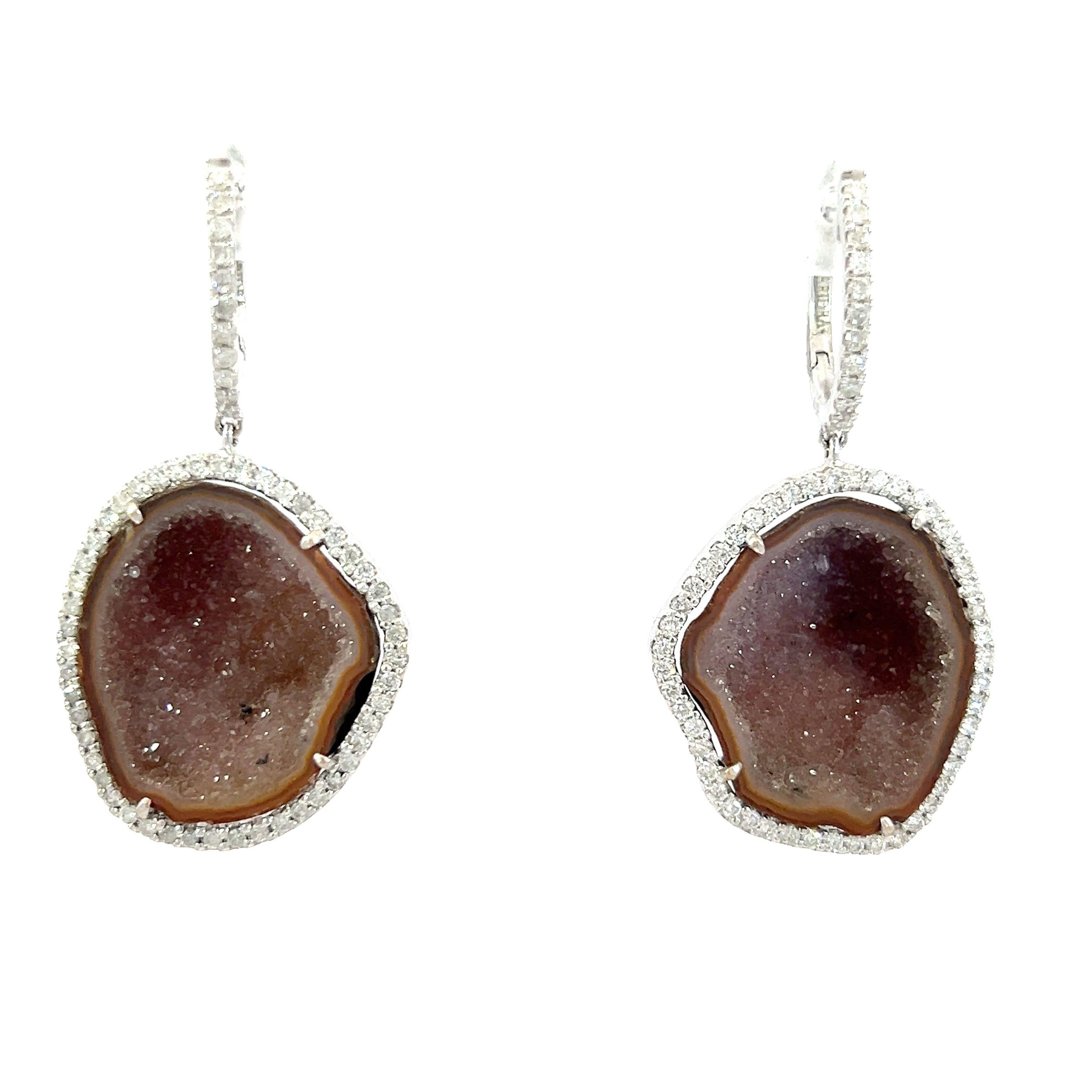 Mixed Cut Beautiful 18Kt natural Druzy quartz and diamonds earrings For Sale