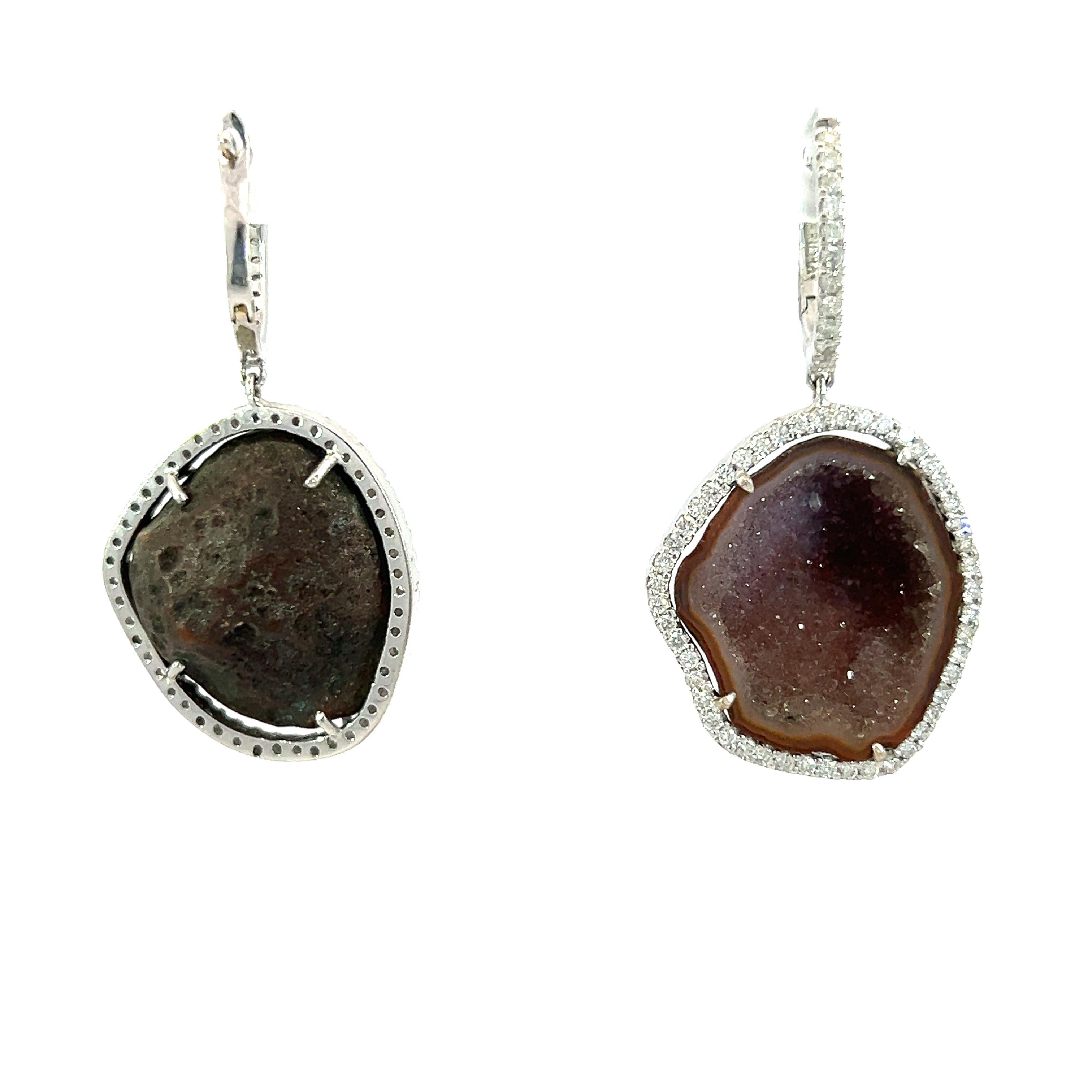 Beautiful 18Kt natural Druzy quartz and diamonds earrings For Sale 1