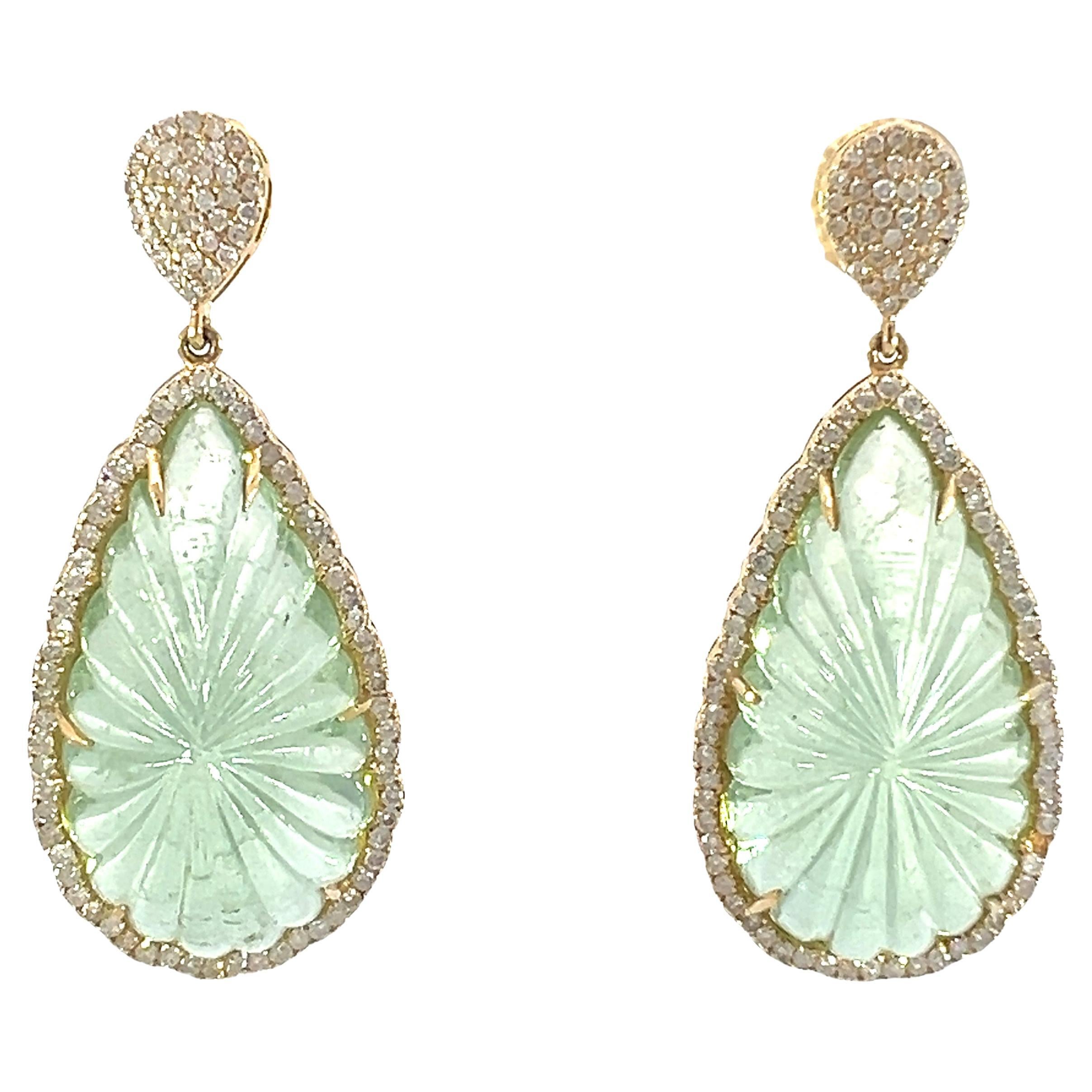 Schöne Ohrringe aus 18 Karat natürlichem grünem Aquamarin und Diamanten