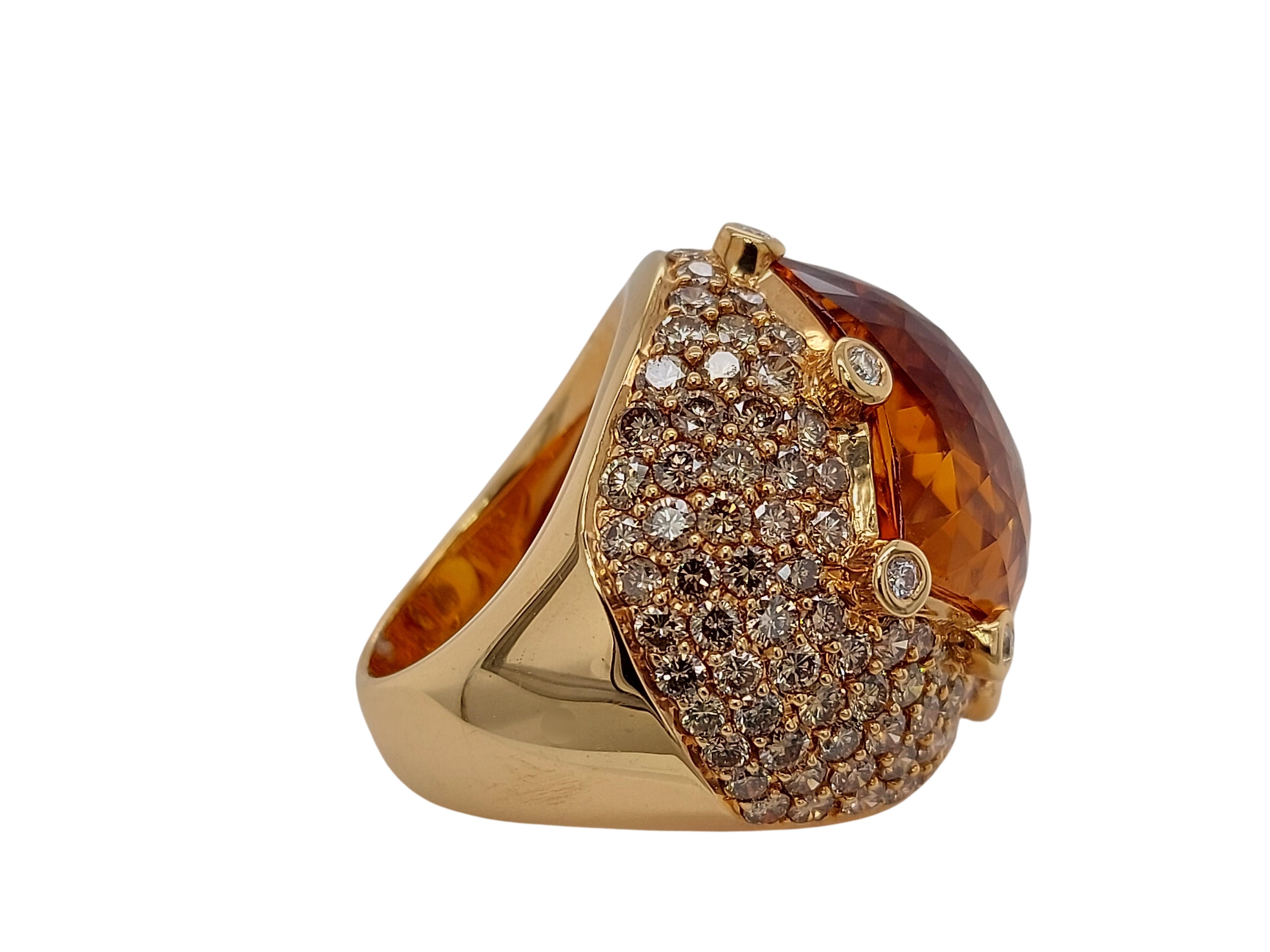 Artisan Beautiful 18kt Pink Gold Ring with Large 22.50 Ct Citrine and 5.25 Ct Diamonds For Sale