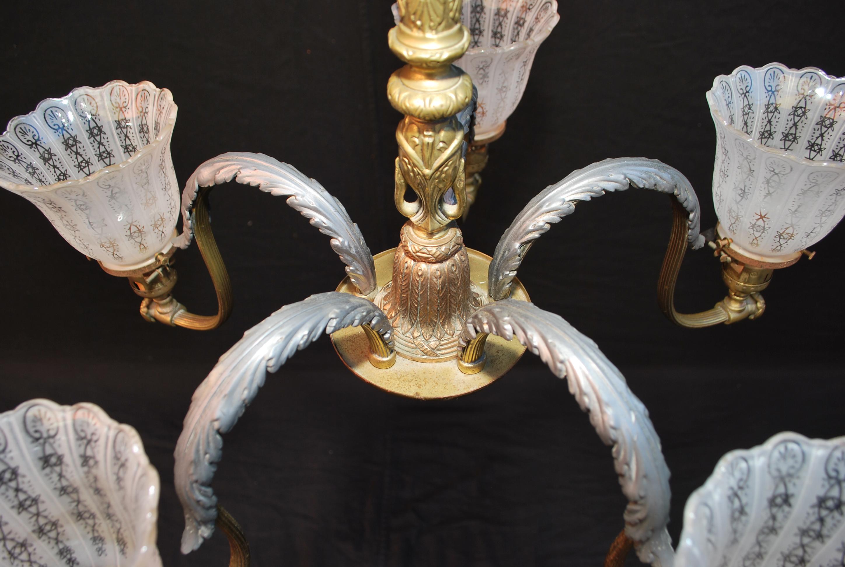 Early 20th Century Beautiful 1920's brass chandelier For Sale