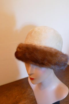 Beautiful 1920s Felt Fur Cloche Hat, trimmed with Mink by Panda
