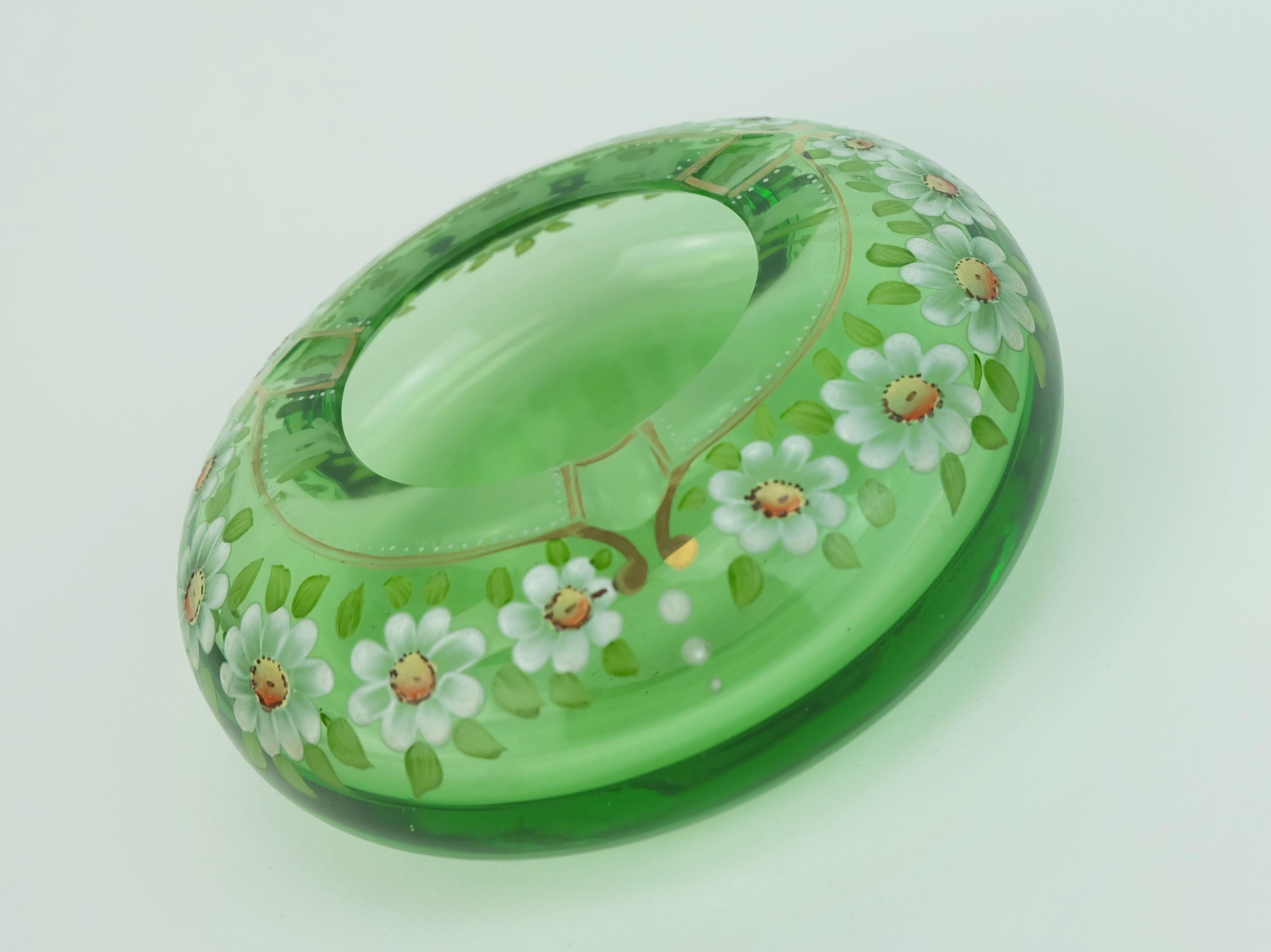 beautiful 1930s glass ASHTRAY handpainted floral decor For Sale 2
