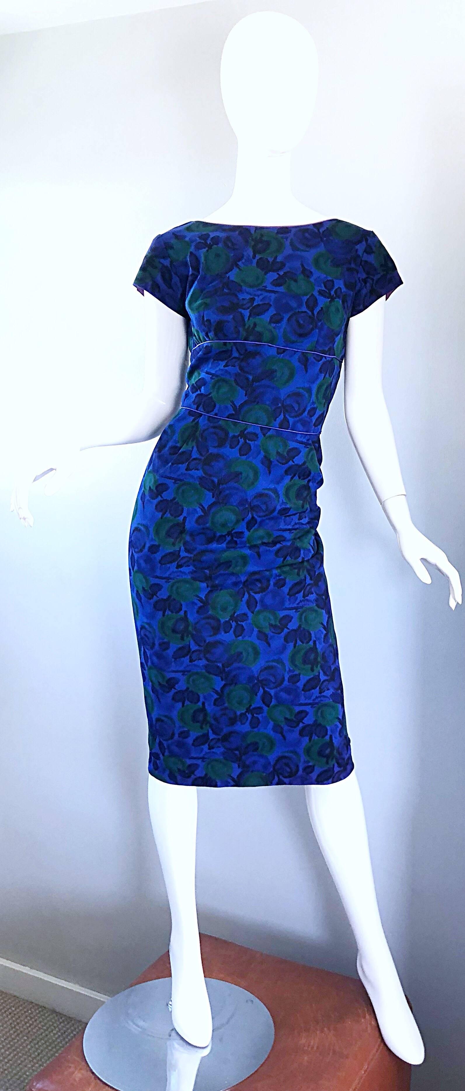 Beautiful 1950s Fruit Print Blue + Green Vintage 50s Wool Bombshell Wiggle Dress For Sale 7