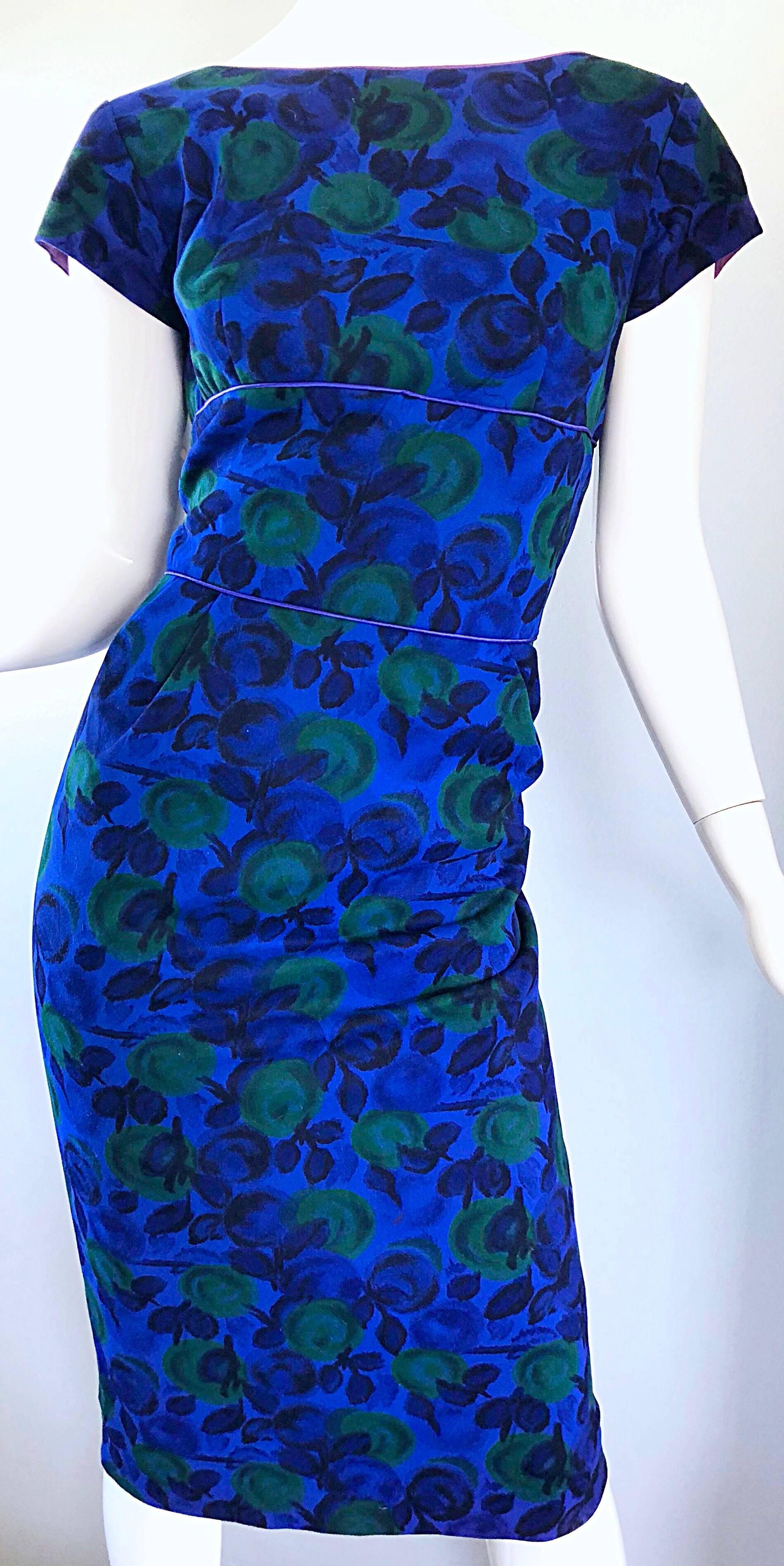 Women's Beautiful 1950s Fruit Print Blue + Green Vintage 50s Wool Bombshell Wiggle Dress For Sale