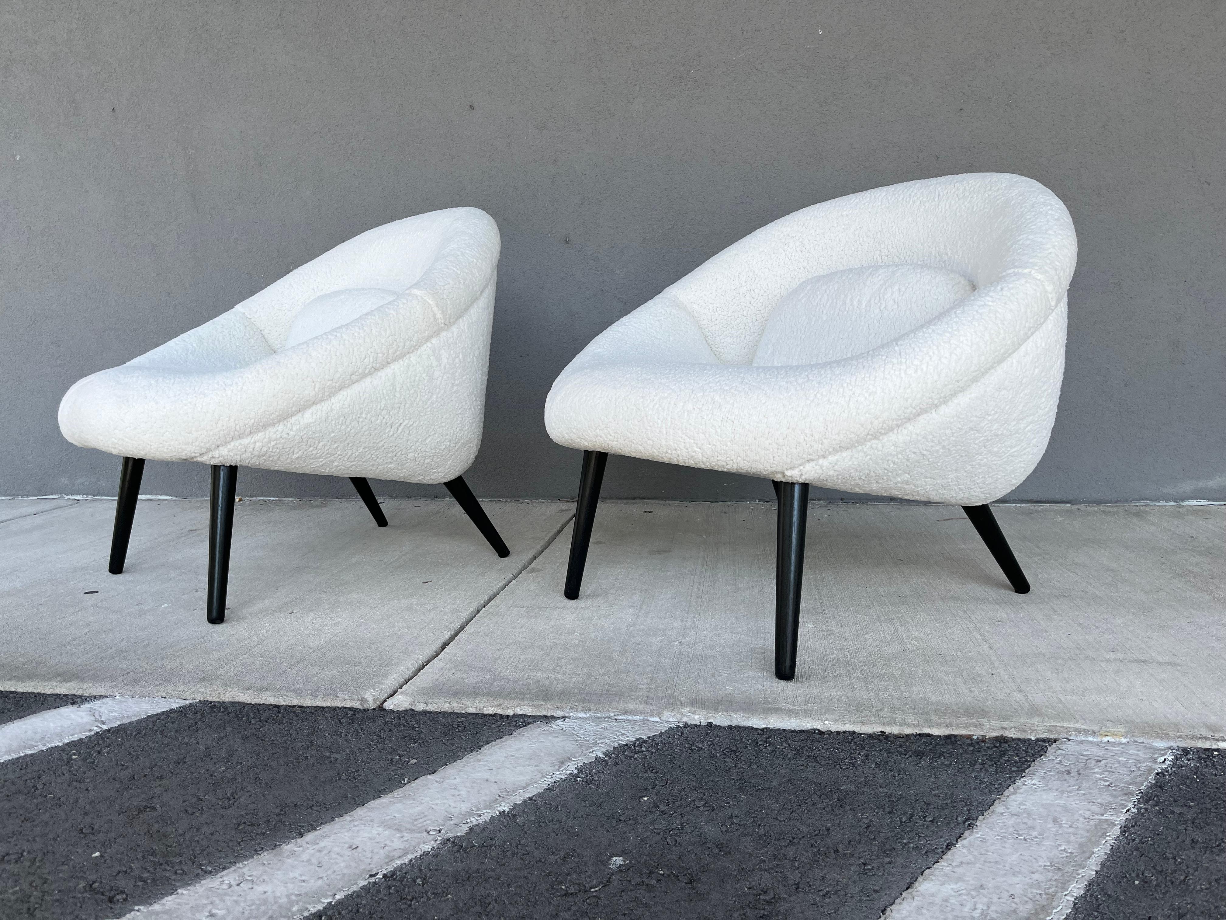 Beautiful 1950s Lounge Chairs, Faux Sheepskin, Mid Century For Sale 10