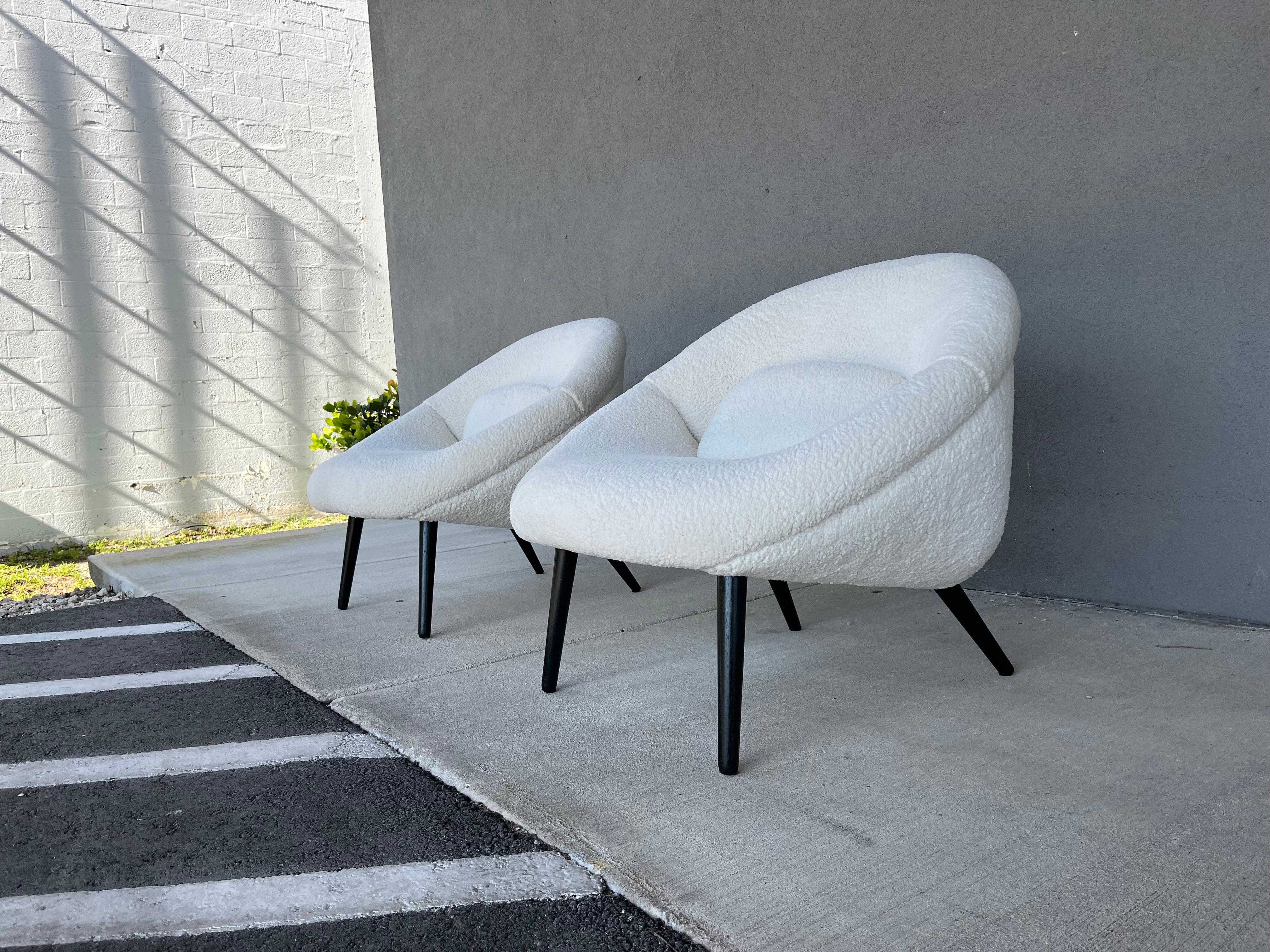 Beautiful 1950s Lounge Chairs, Faux Sheepskin, Mid Century For Sale 2