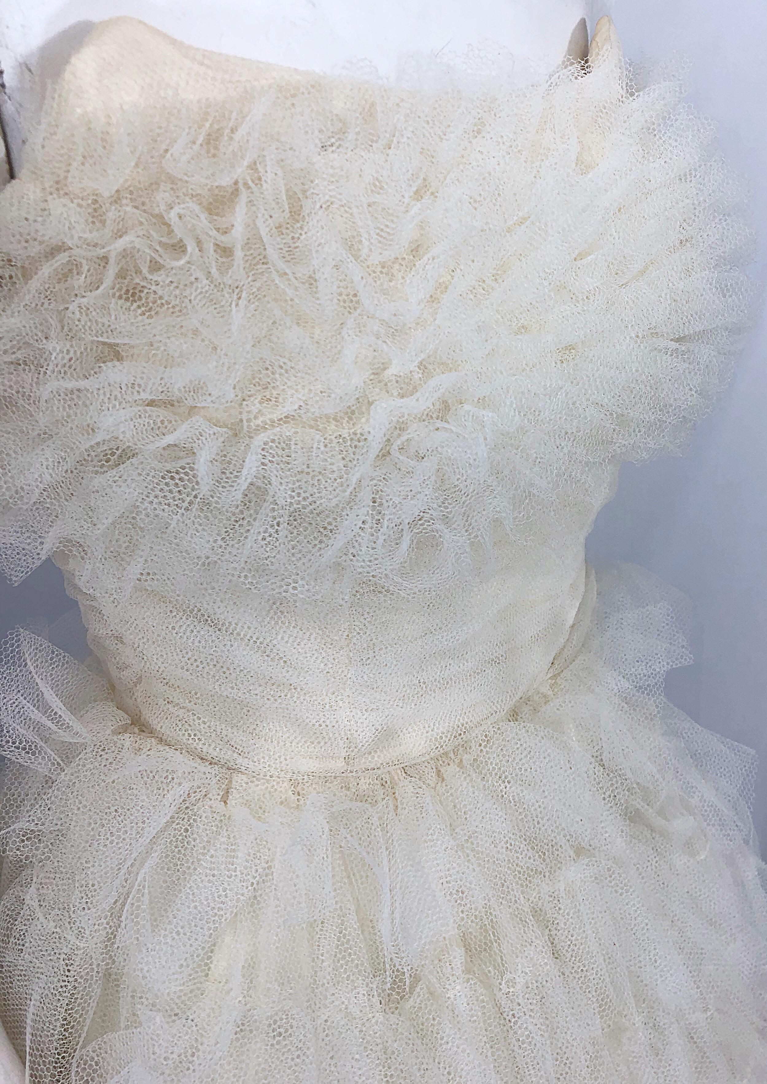 Schönes 1950er Weißes trägerloses Vintage 50er Jahre gestuftes Kleid aus Tüll Demi Couture im Angebot 5