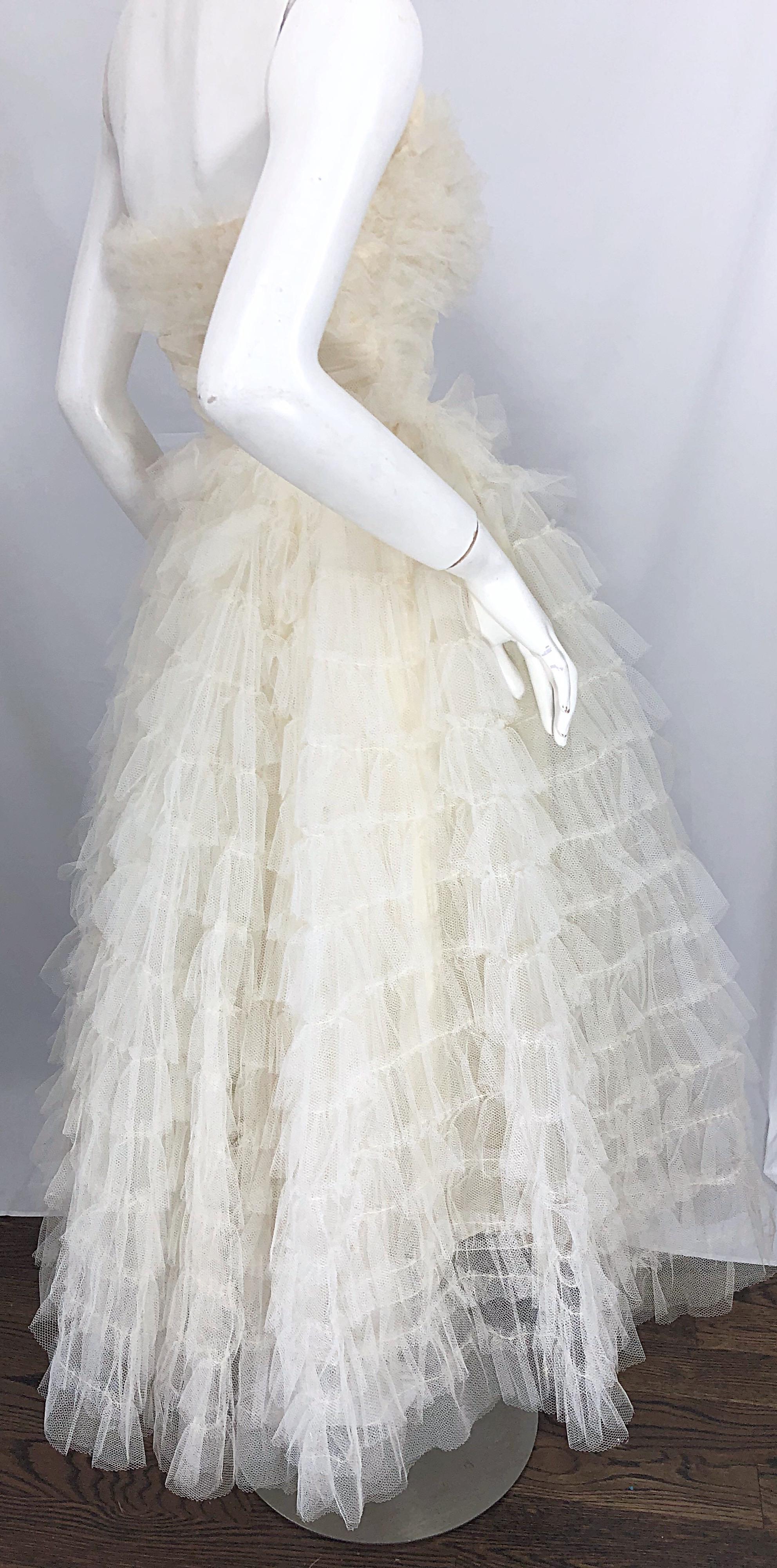 XS Beautiful 1950s White Tulle Demi Couture Strapless Vintage 50s Tiered Gown For Sale 1