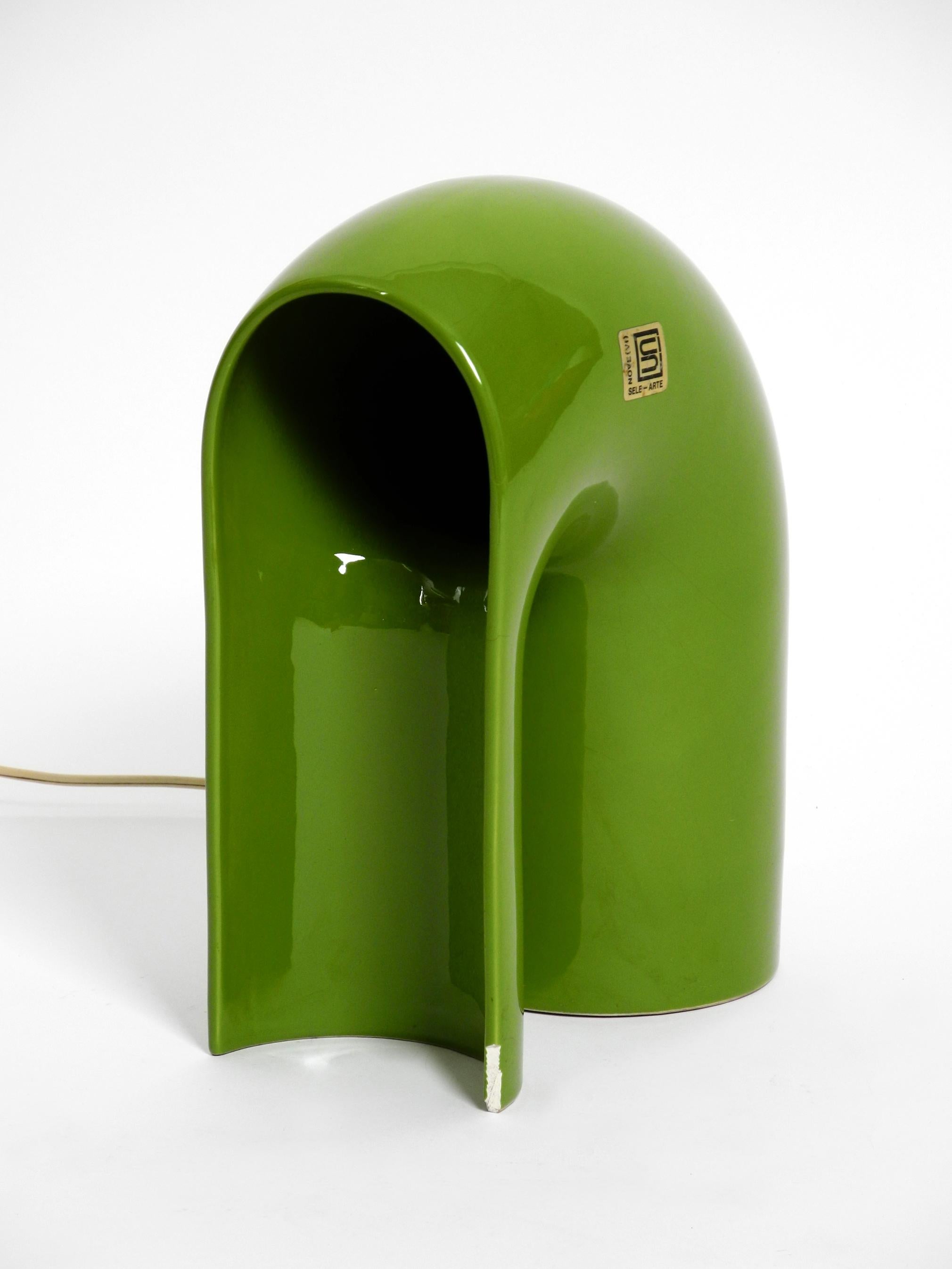 Beautiful 1960s Green Pop Art Space Age Ceramic Table Lamp by Sele-Arte 7