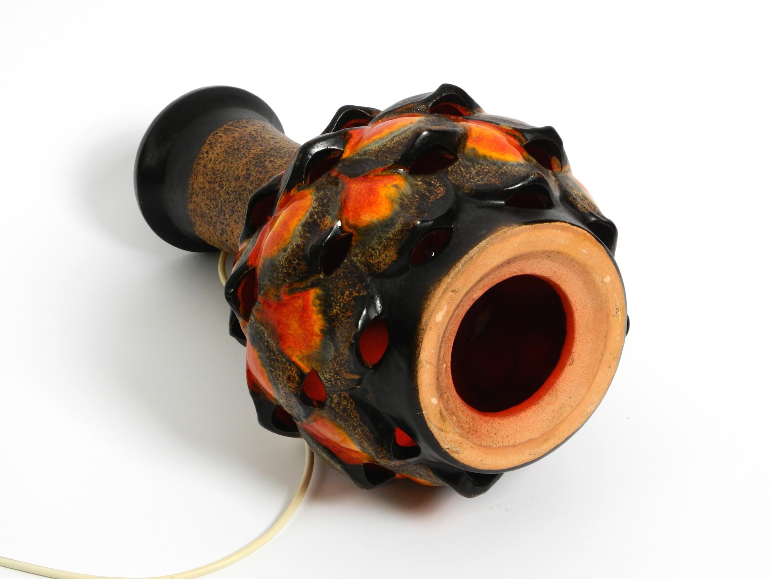 Beautiful 1960s large ceramic table lamp by Walter Gerhards for Aro Leuchten 3