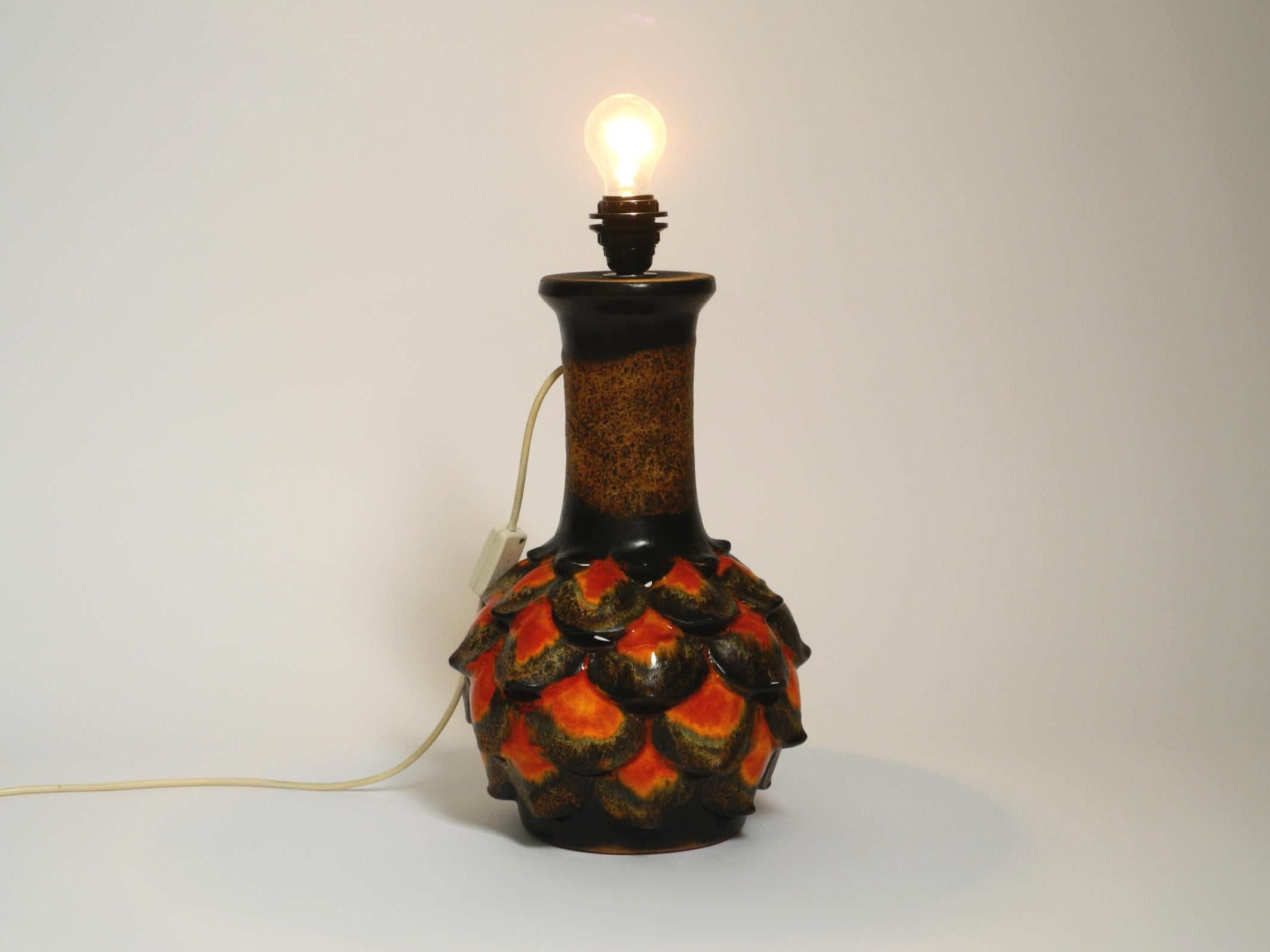 Beautiful 1960s large ceramic table lamp by Walter Gerhards for Aro Leuchten In Good Condition In München, DE