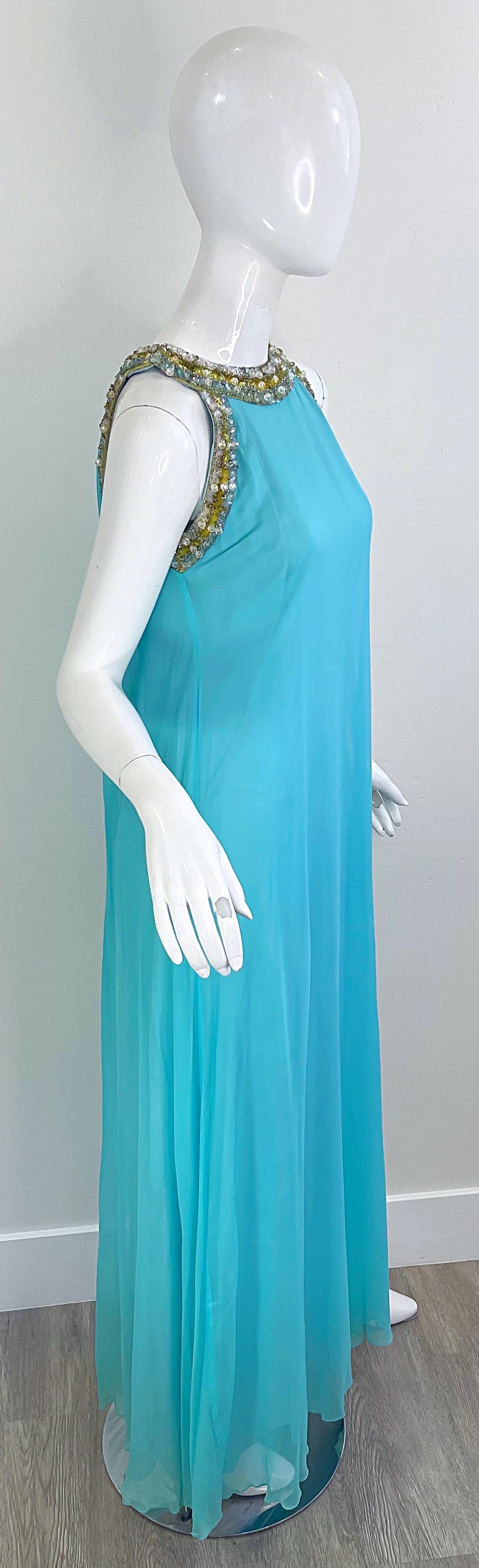 Precioso vestido griego de cuentas de gasa de seda azul turquesa de Lord & Taylor de los años 60 en venta 7