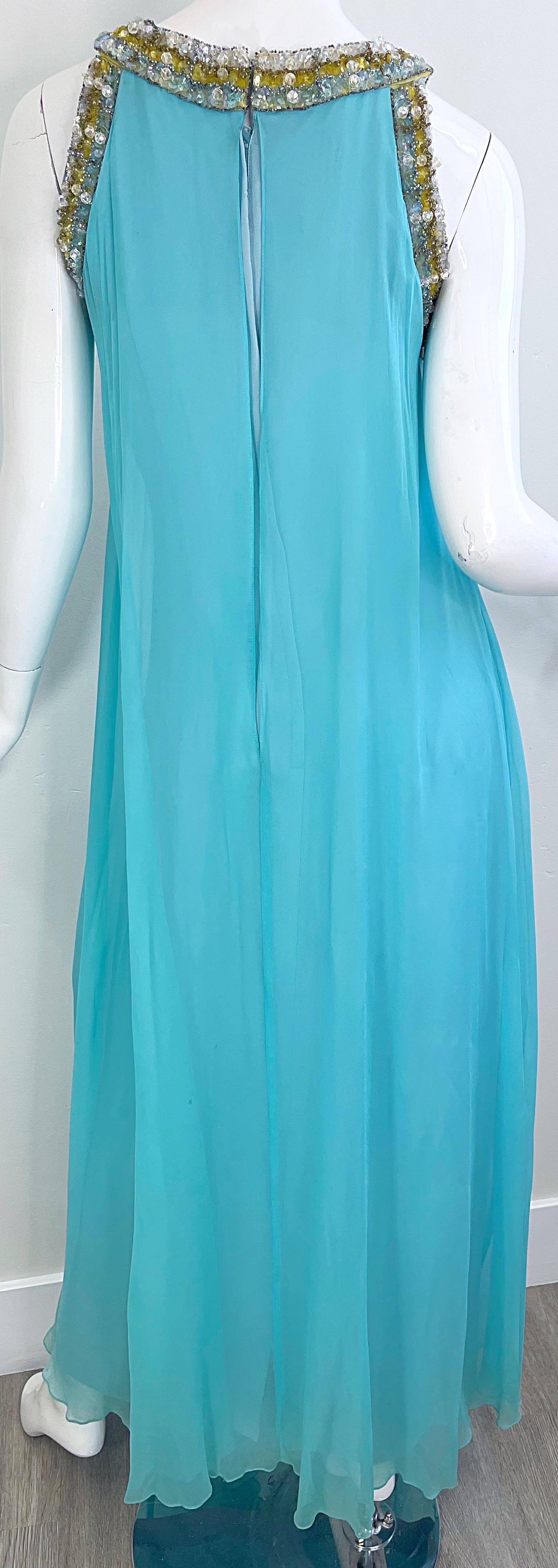 Precioso vestido griego de cuentas de gasa de seda azul turquesa de Lord & Taylor de los años 60 en Excelente estado para la venta en San Diego, CA