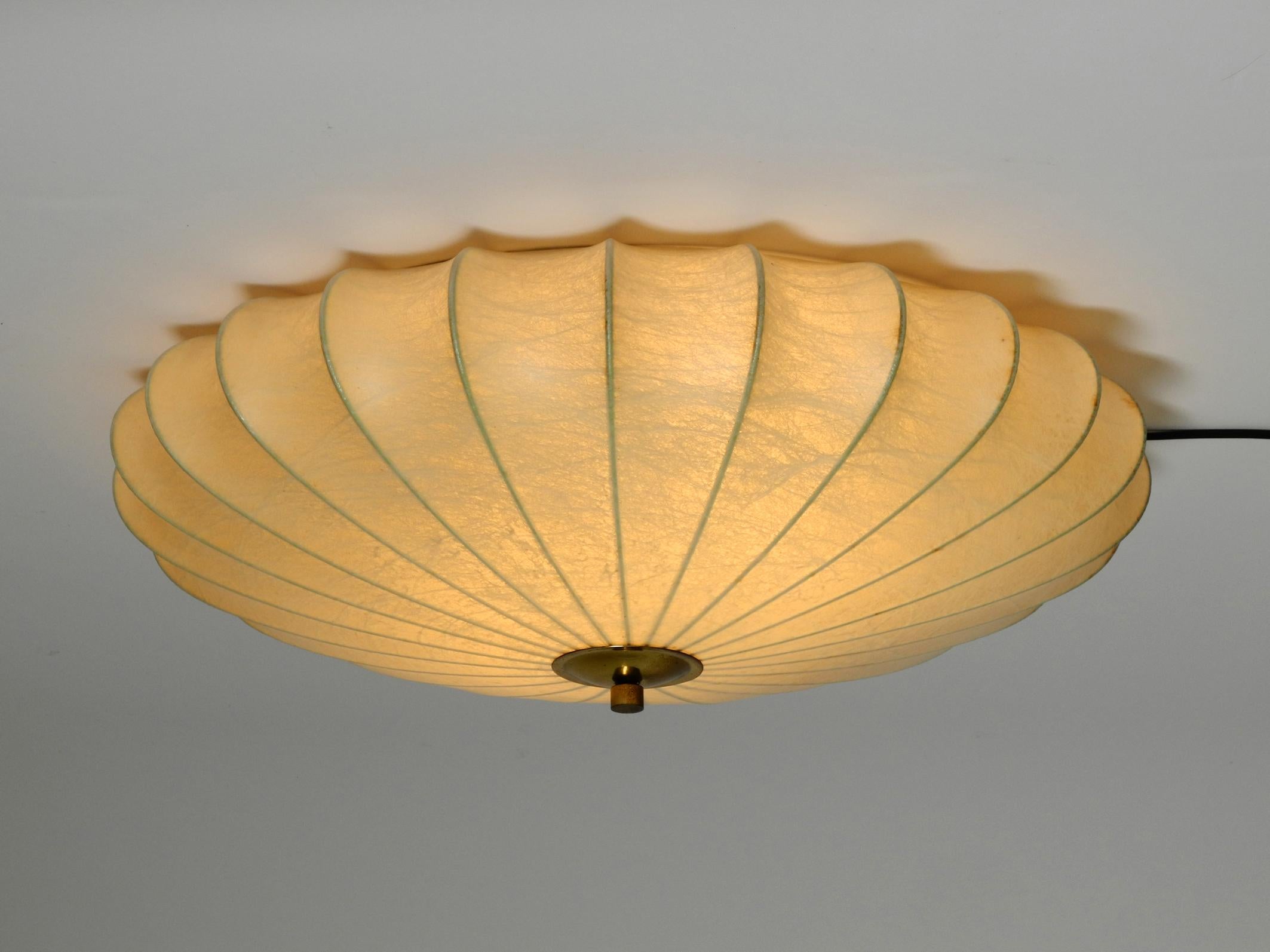 Beautiful 1960s round Cocoon ceiling lamp with metal frame In Good Condition For Sale In München, DE