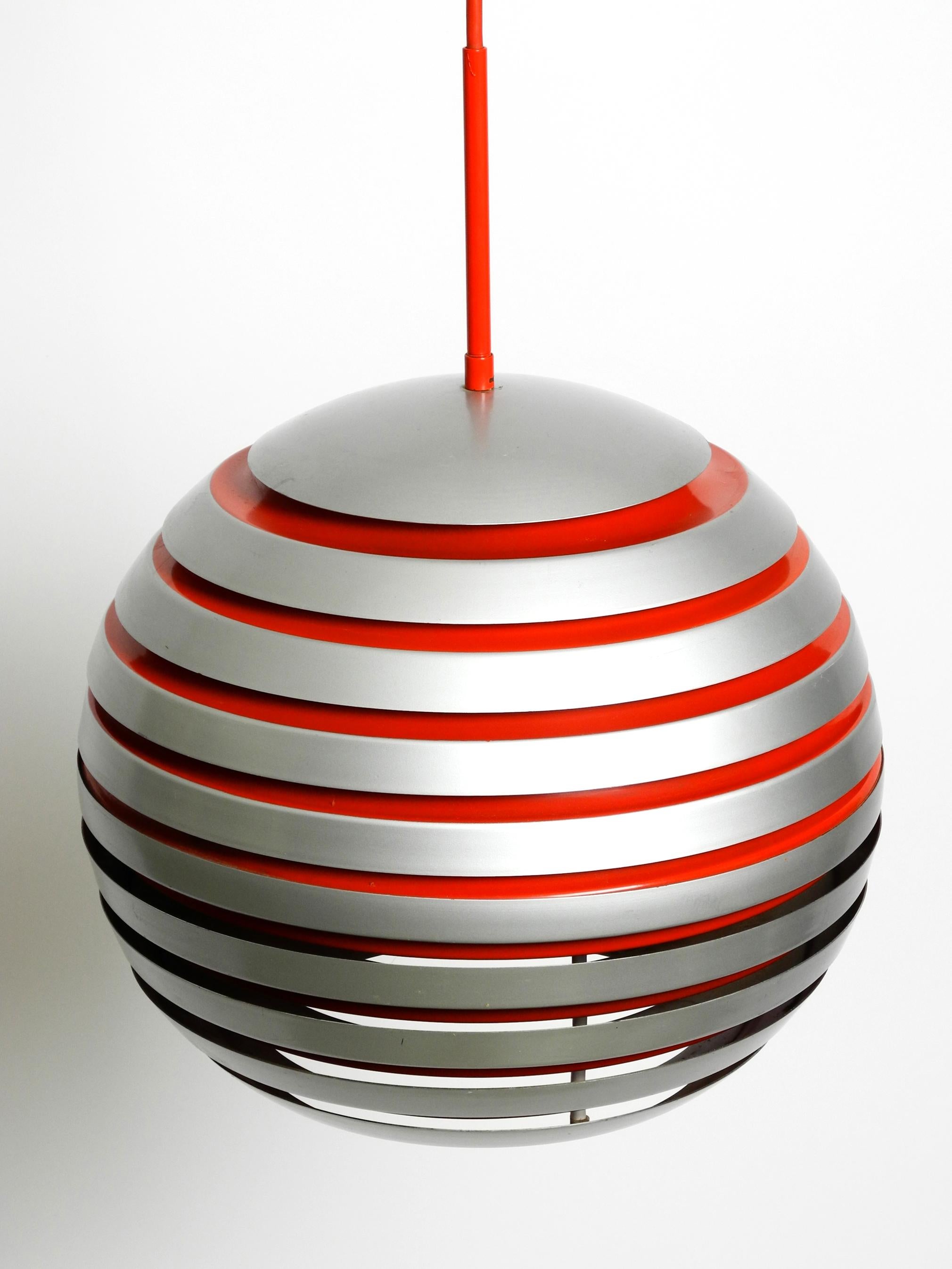 Beautiful 1960s Spherical Space Age Ceiling Lamp with Slats Made of Heavy Metal For Sale 12