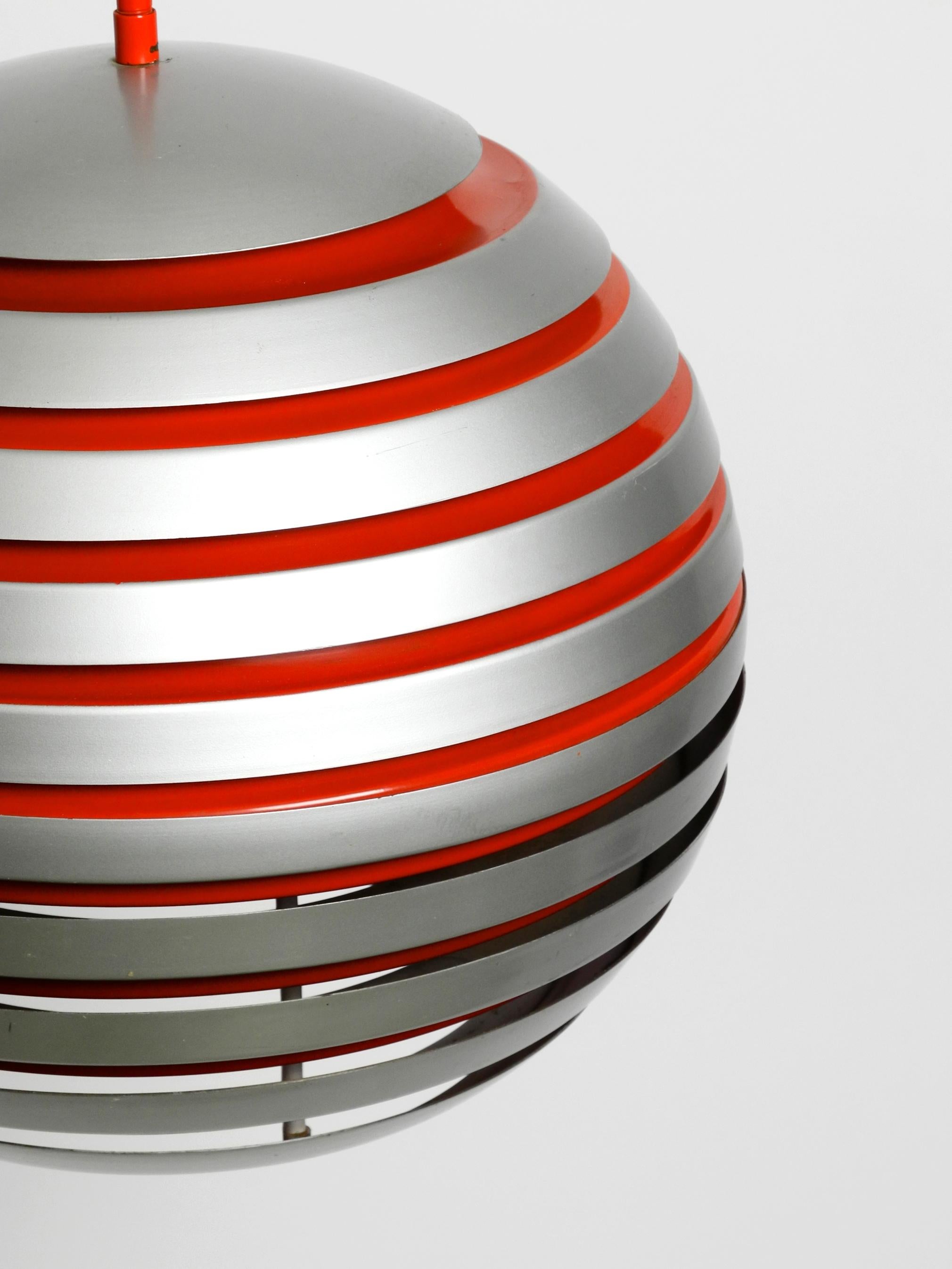 Beautiful 1960s Spherical Space Age Ceiling Lamp with Slats Made of Heavy Metal For Sale 15