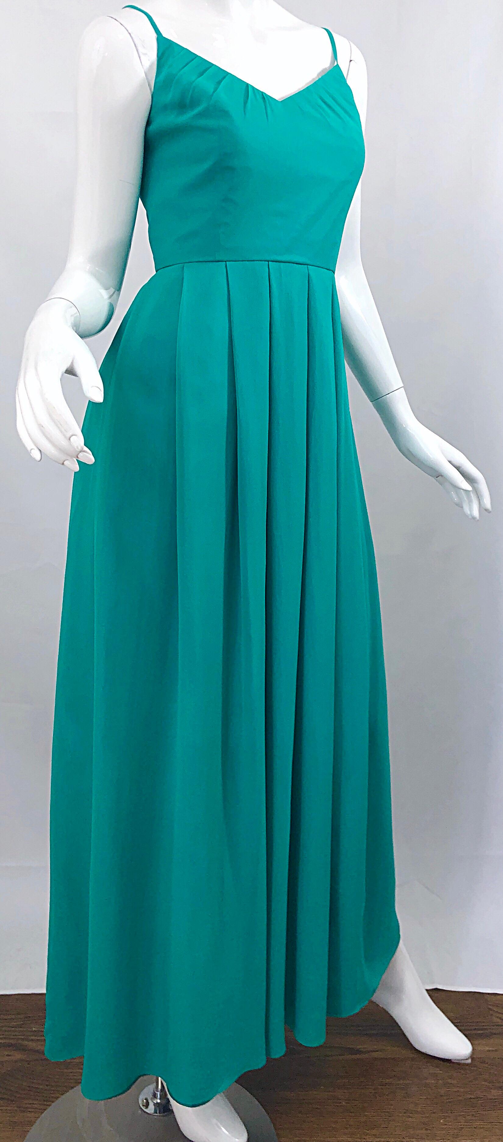 Beautiful 1970s Current Size 8 / 10 Teal Blue Aqua Silk Chiffon Couture 70s Gown For Sale 5