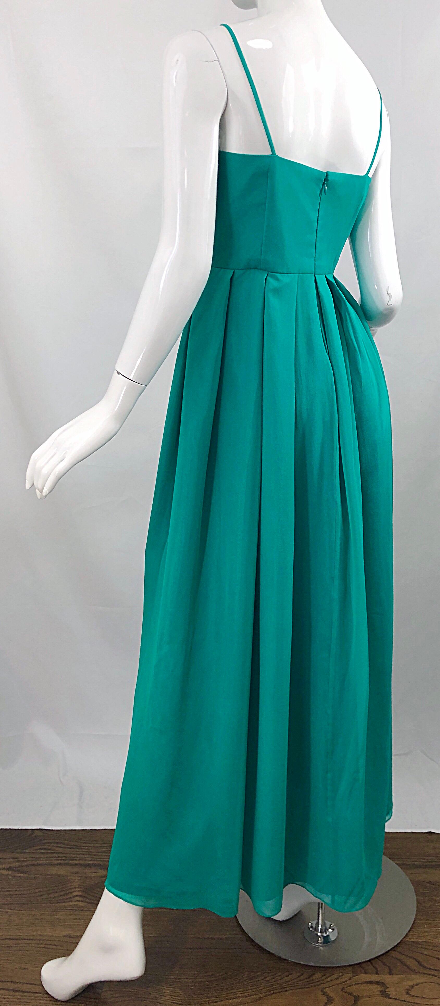 Beautiful 1970s Current Size 8 / 10 Teal Blue Aqua Silk Chiffon Couture 70s Gown In Excellent Condition For Sale In San Diego, CA