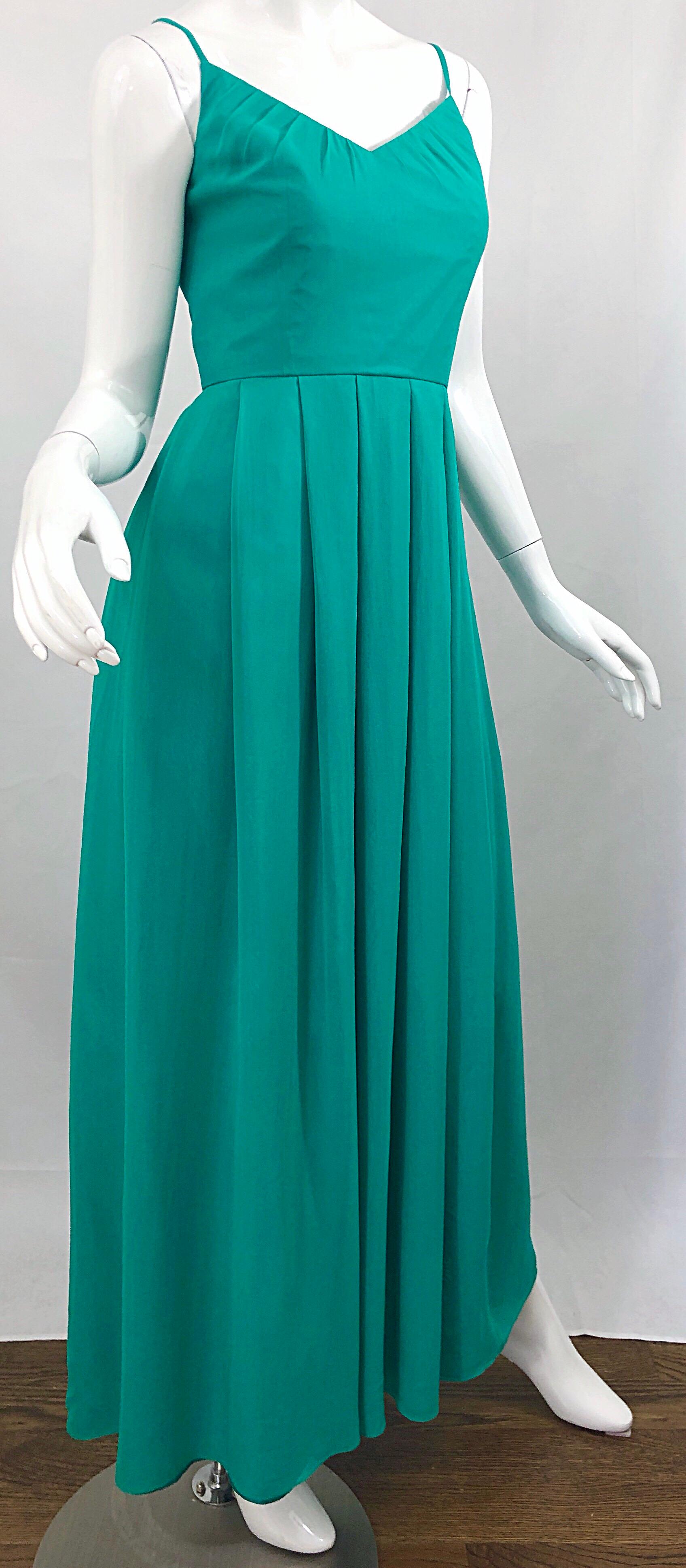 Beautiful 1970s Current Size 8 / 10 Teal Blue Aqua Silk Chiffon Couture 70s Gown For Sale 2